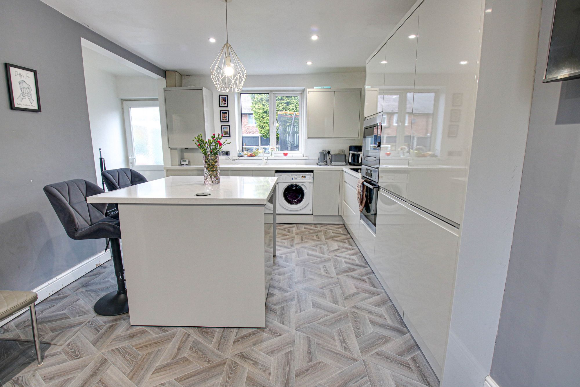 4 bed mid-terraced house for sale in Liverpool Road, Cadishead, M44 7