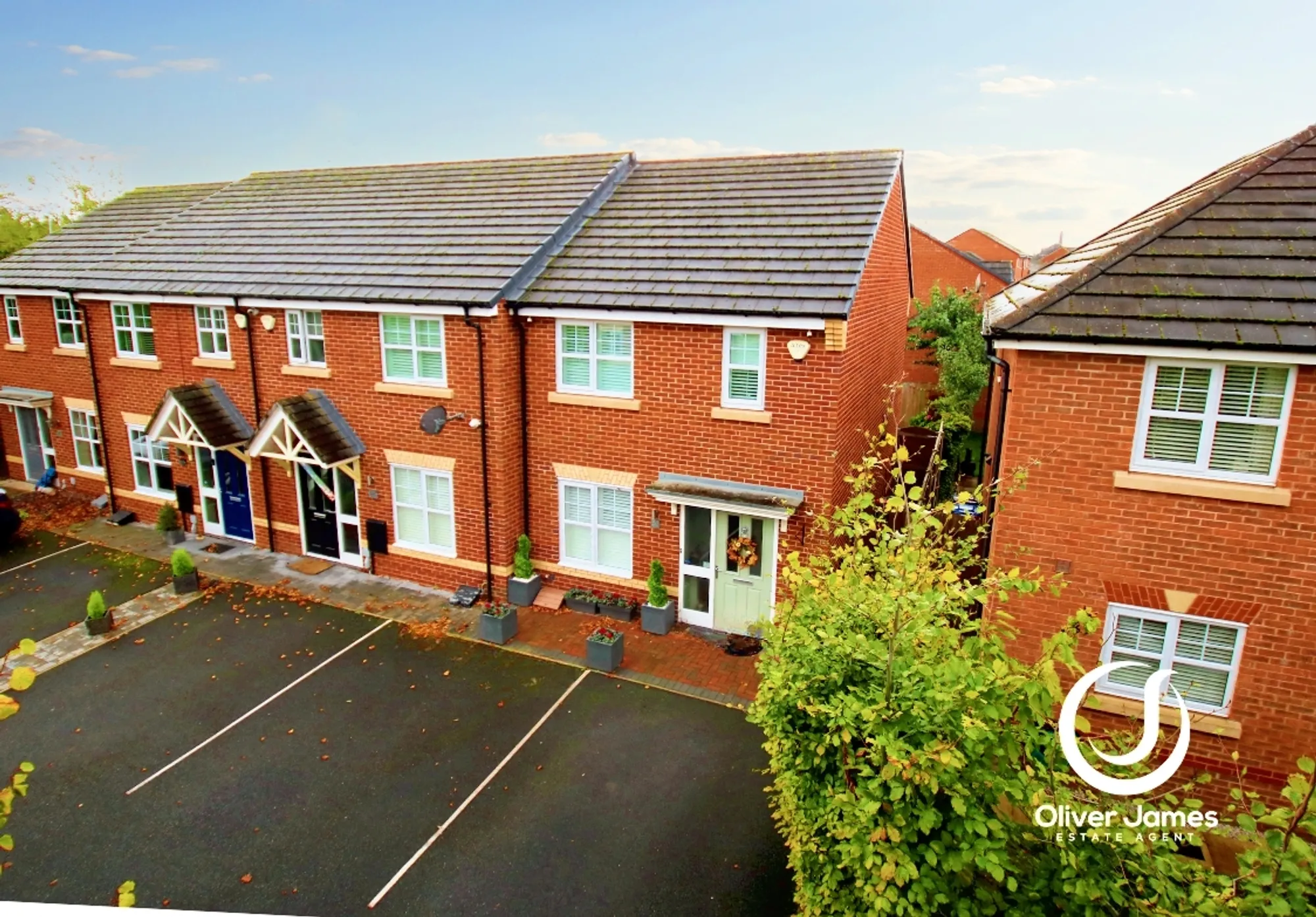 3 bed semi-detached house for sale in Roseway Avenue, Manchester  - Property Image 1