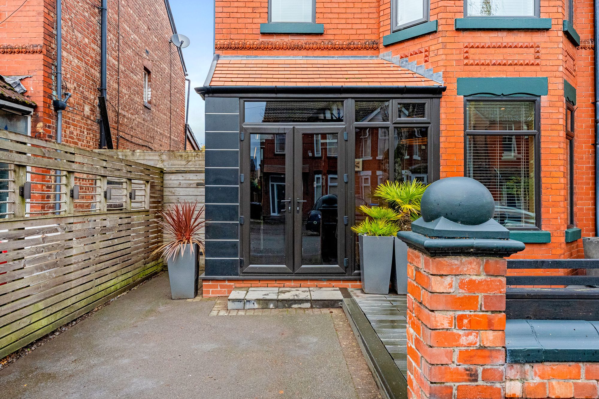 4 bed semi-detached house for sale in Lindsay Avenue, Manchester, M19 56