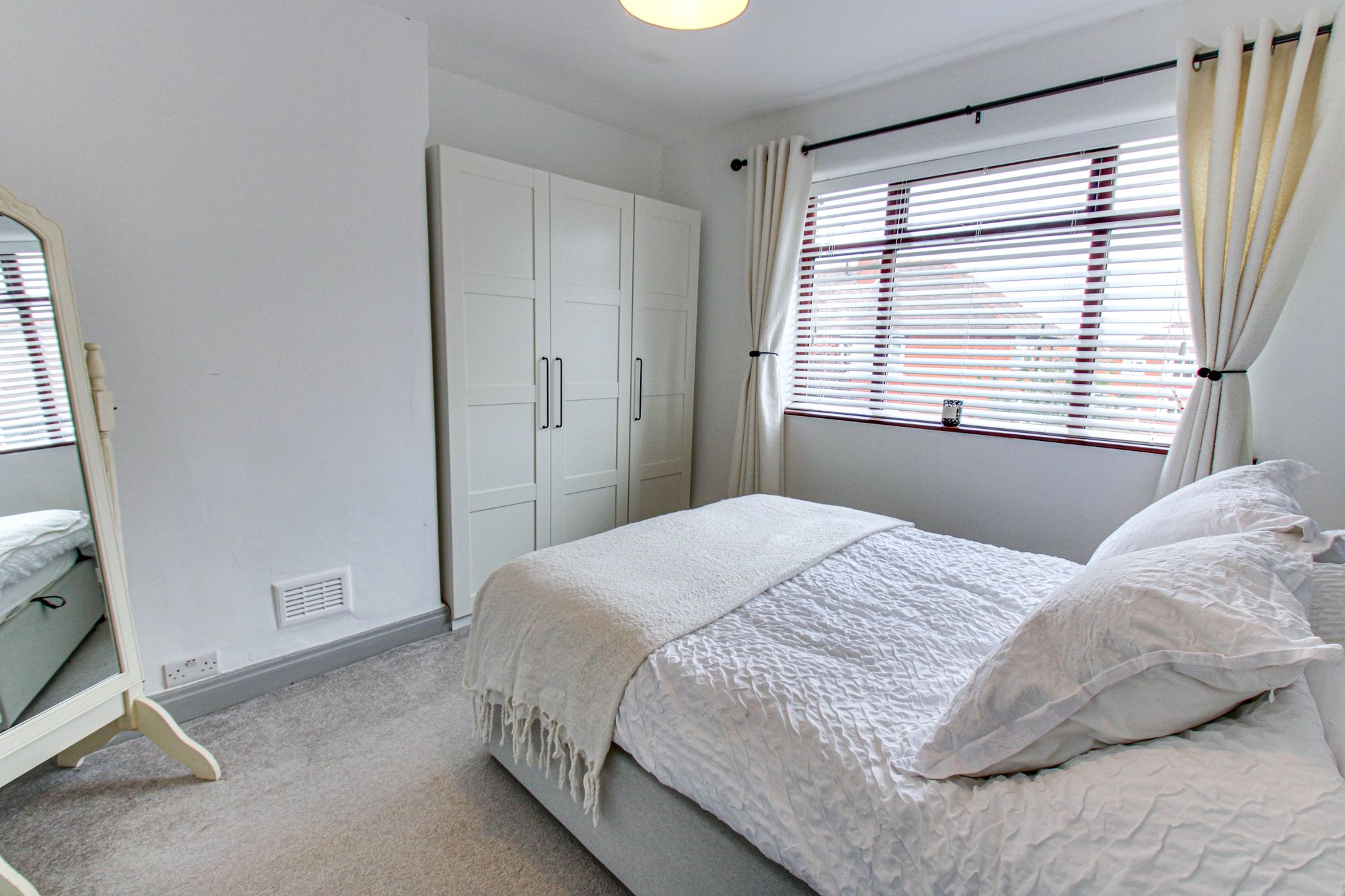 3 bed house for sale in Newearth Road, Manchester  - Property Image 10