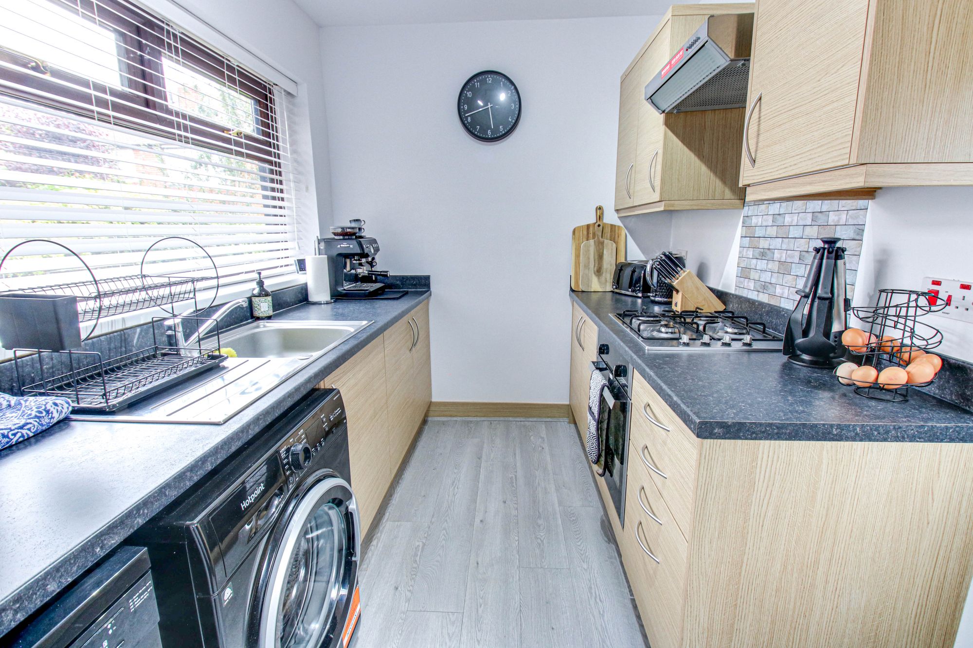 3 bed house for sale in Newearth Road, Manchester  - Property Image 5