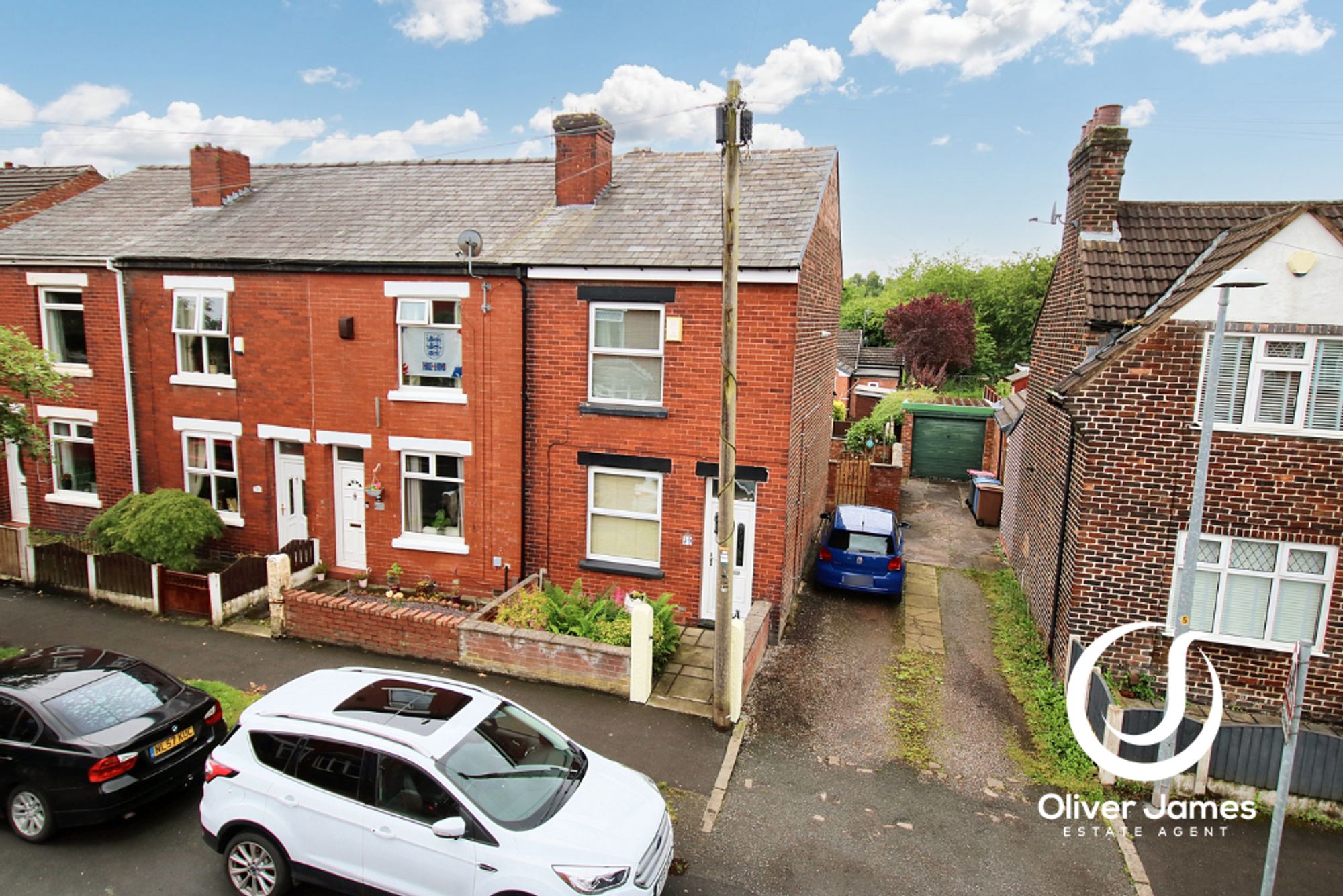 2 bed end of terrace house for sale in Prospect Road, Manchester  - Property Image 1