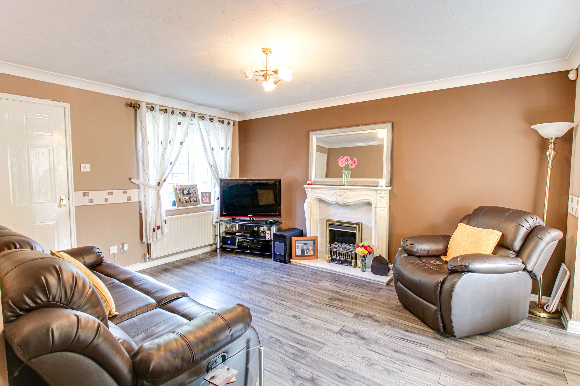 3 bed detached house for sale in Grazing Drive, Manchester  - Property Image 2