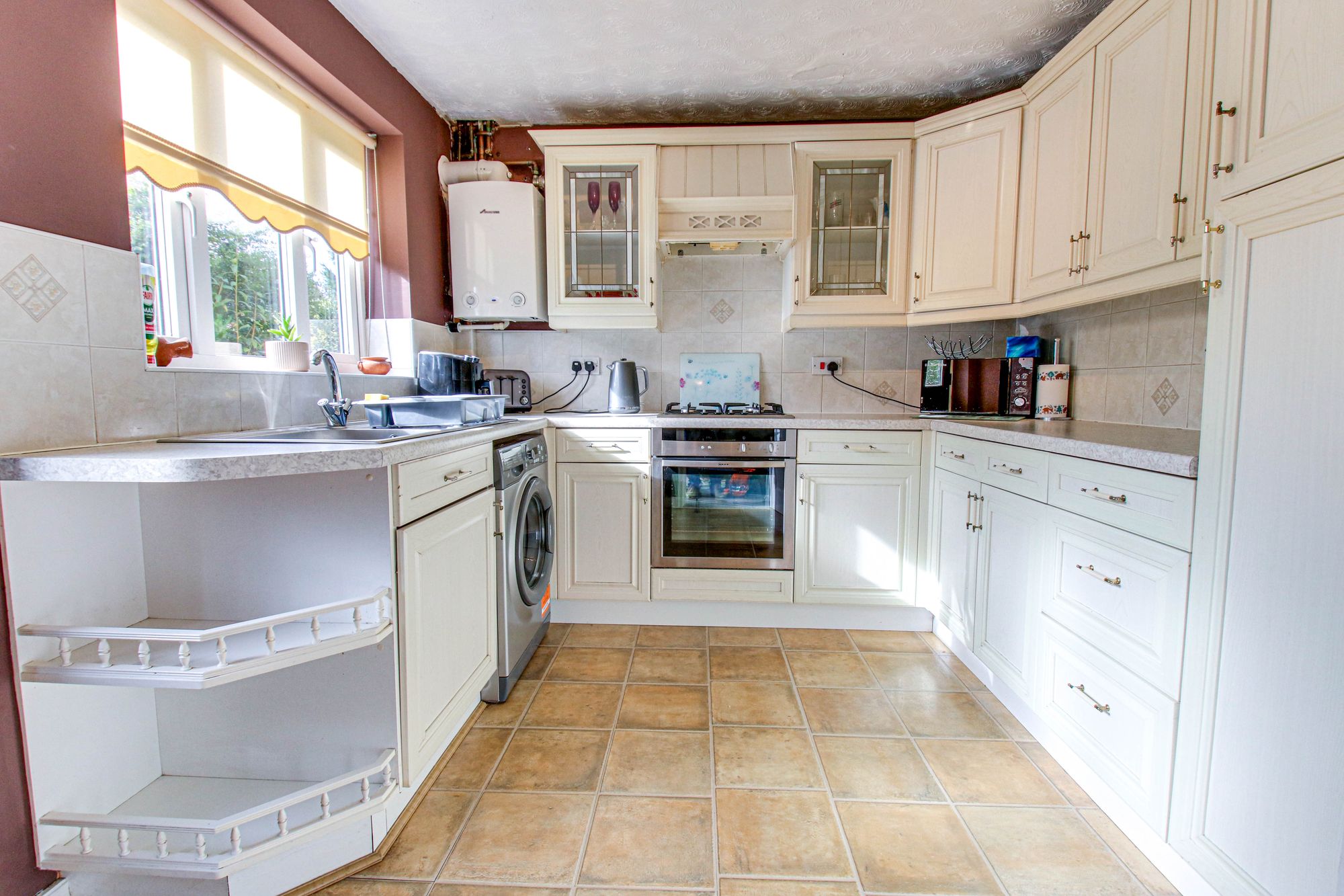 3 bed detached house for sale in Grazing Drive, Manchester  - Property Image 7