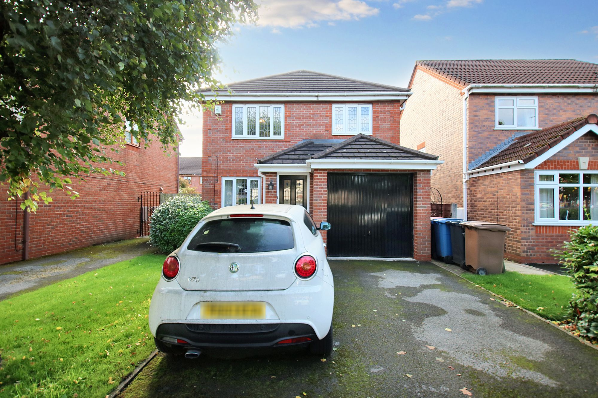 3 bed detached house for sale in Grazing Drive, Manchester  - Property Image 23