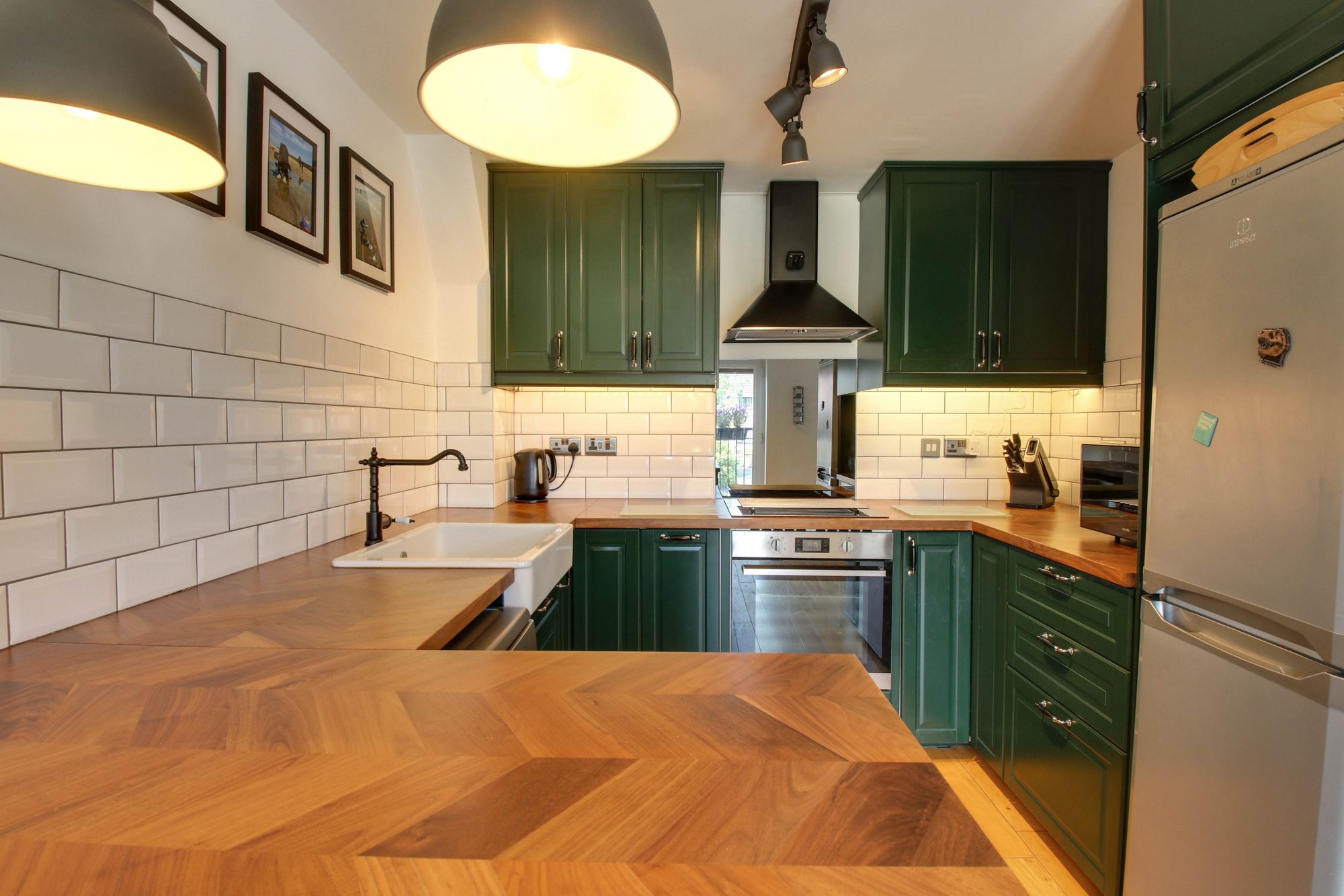 4 bed semi-detached house for sale in Sandywarps, Manchester  - Property Image 3