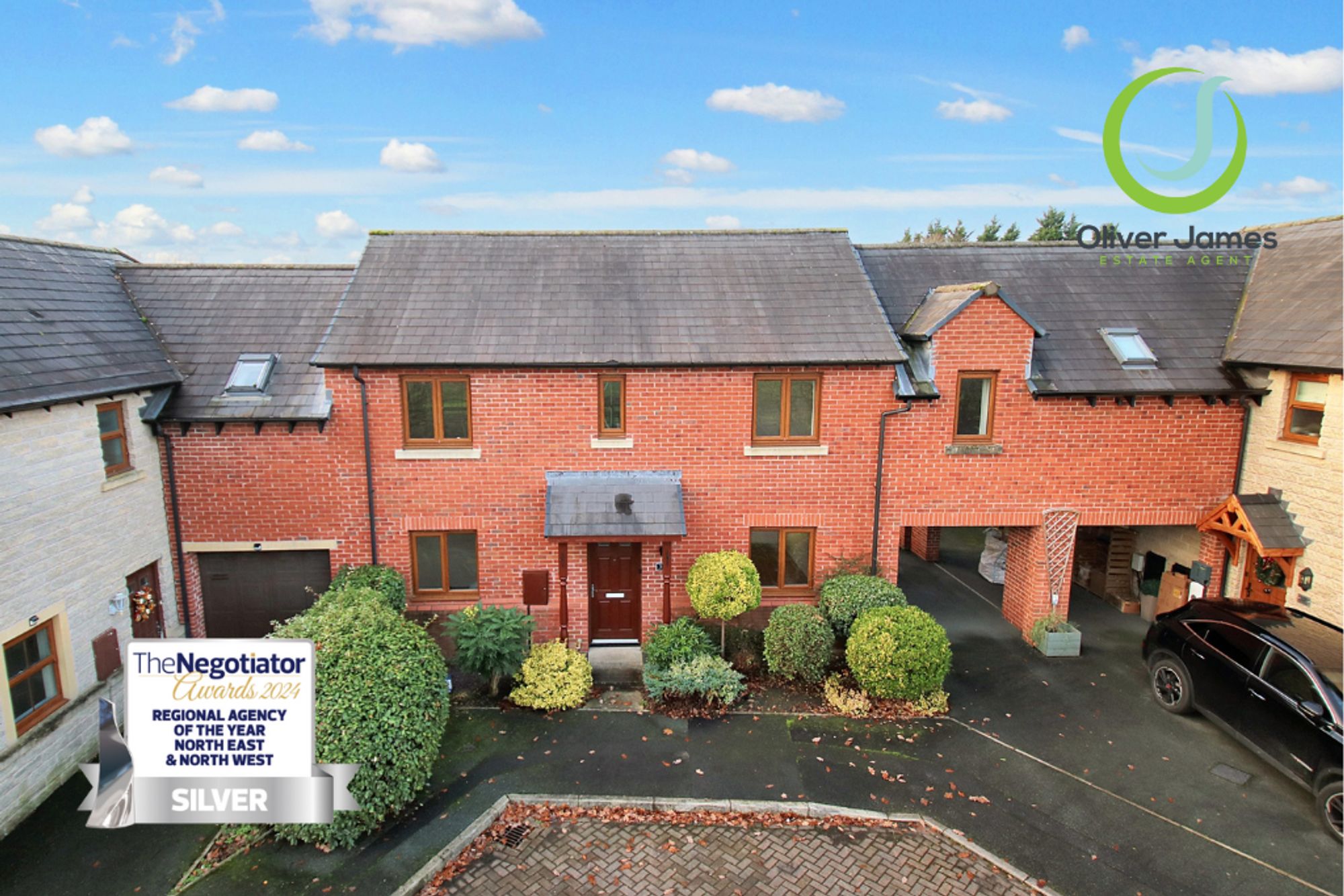 4 bed mid-terraced house for sale in Marsh Brook Close, Warrington  - Property Image 1