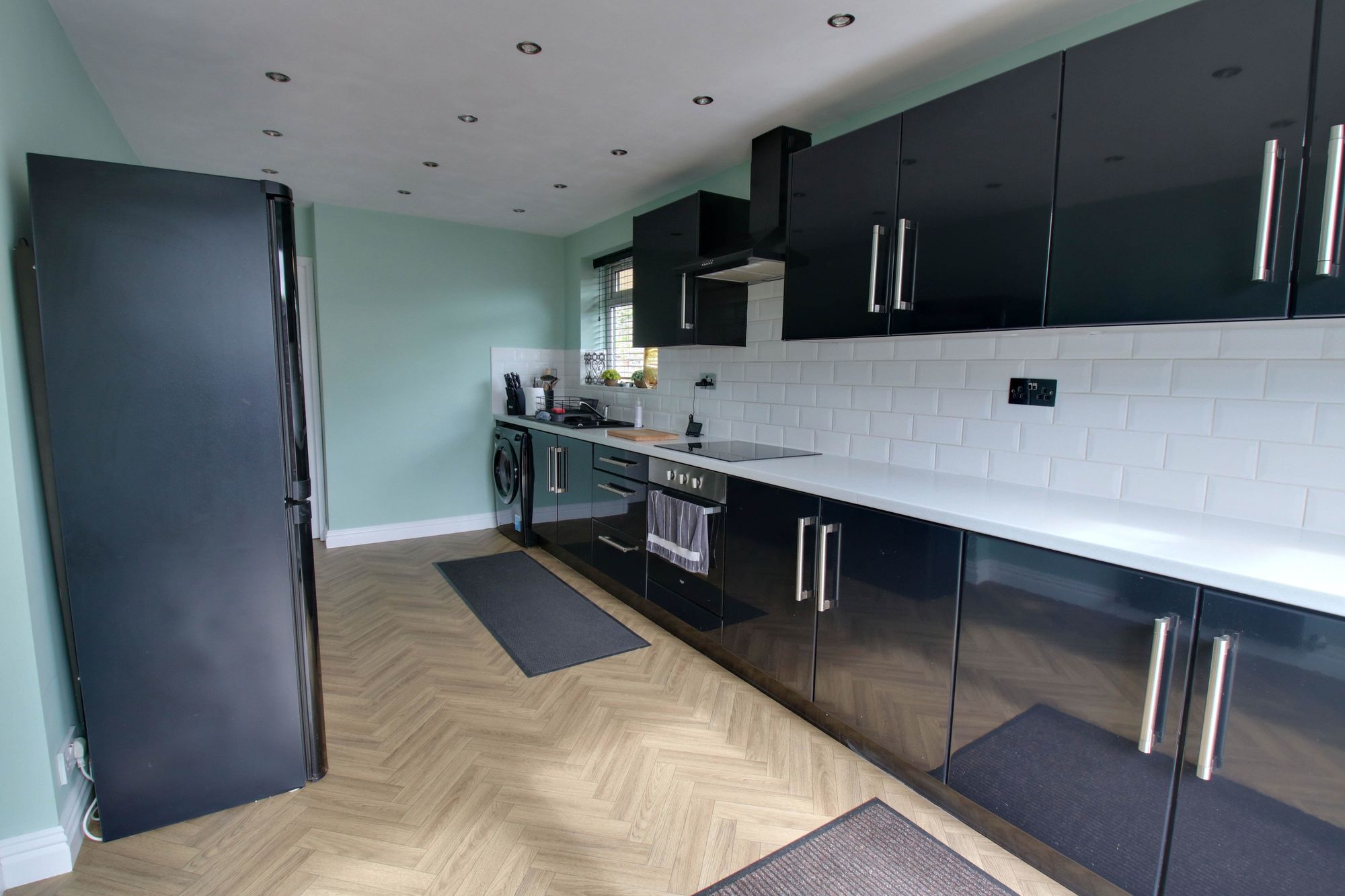 2 bed semi-detached bungalow for sale in School Lane, Manchester  - Property Image 7