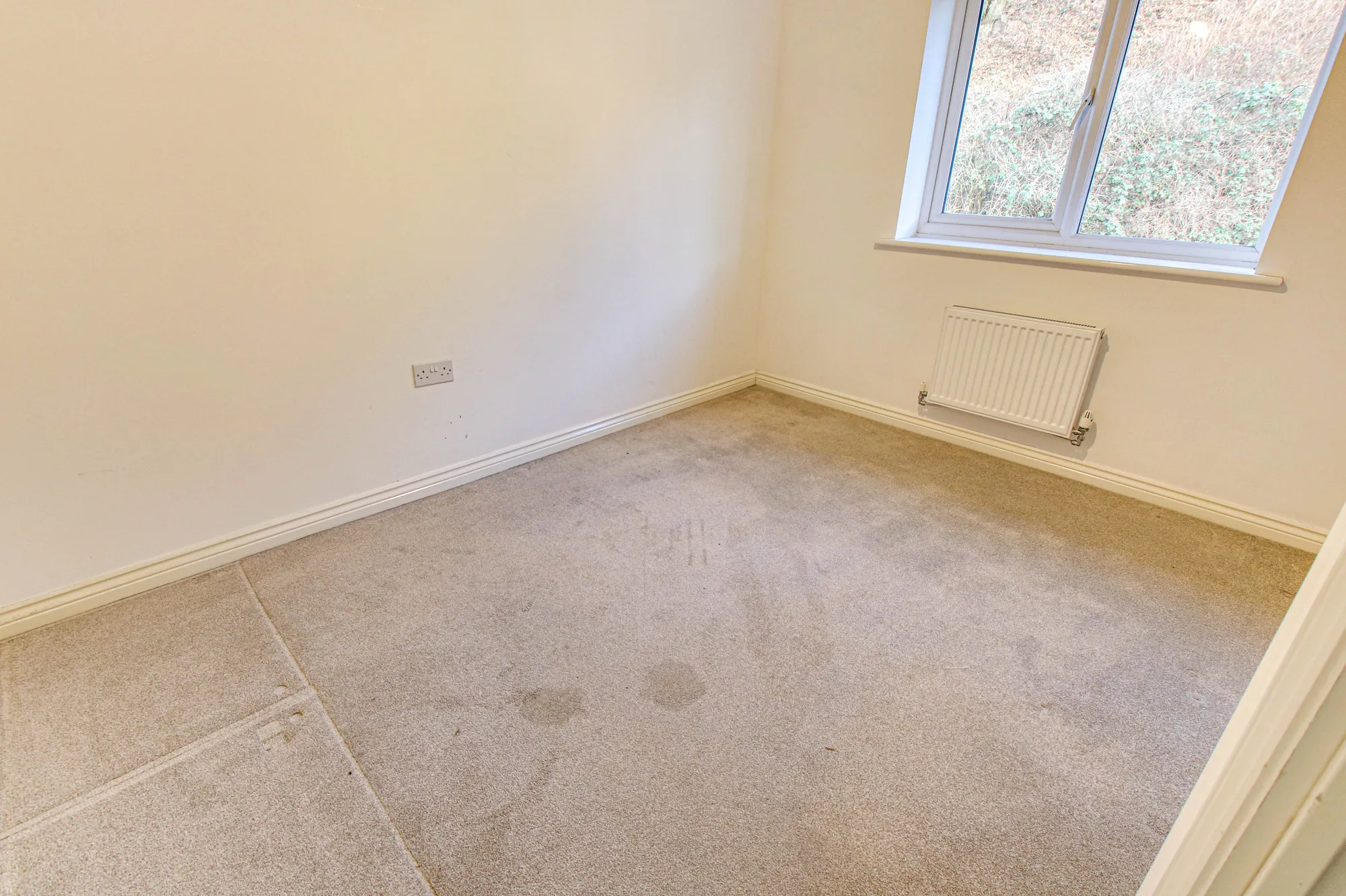 3 bed semi-detached house to rent in Roseway Avenue, Cadishead, M44 9