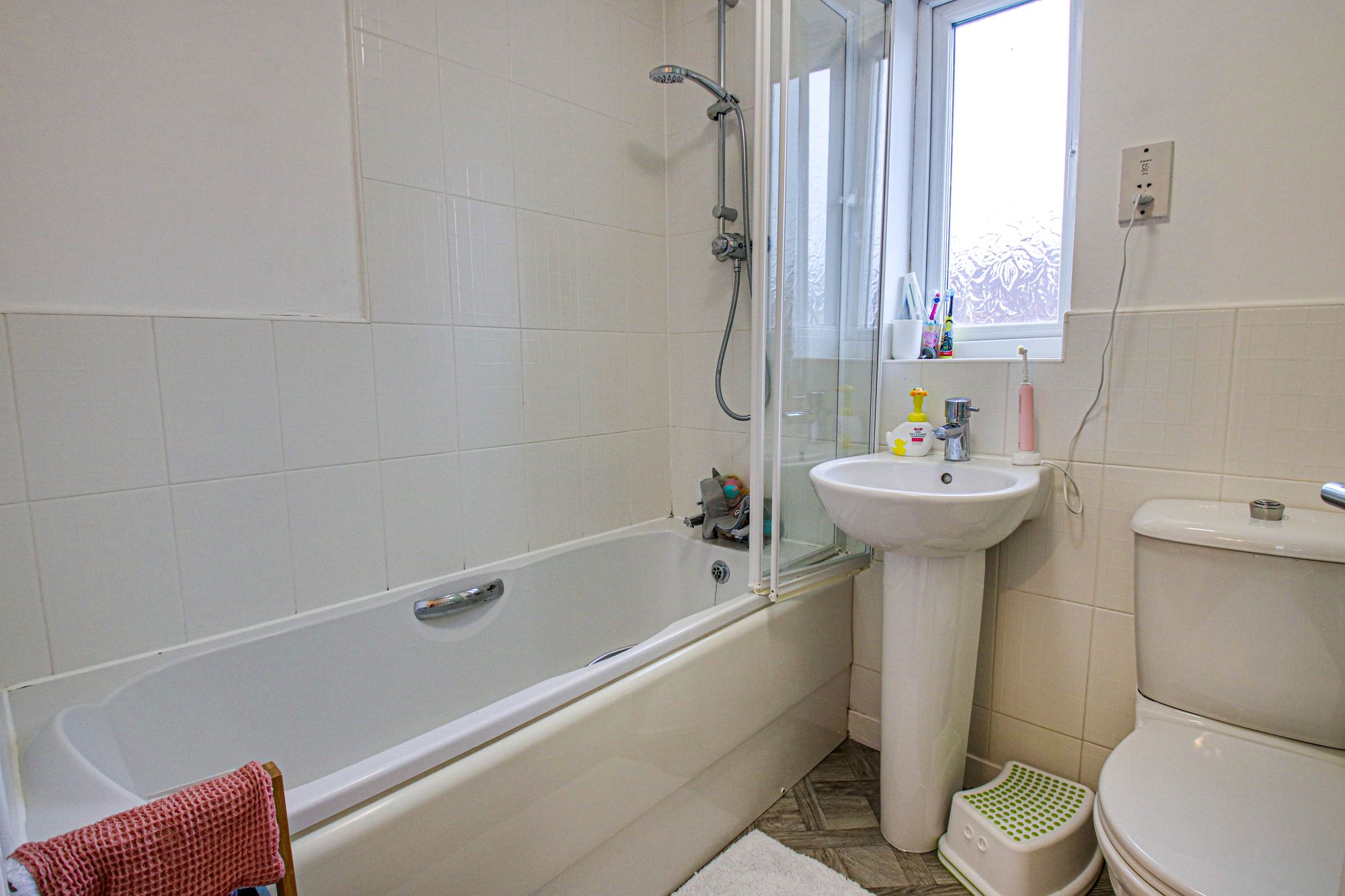 4 bed end of terrace house for sale in Lorna Way, Manchester  - Property Image 19