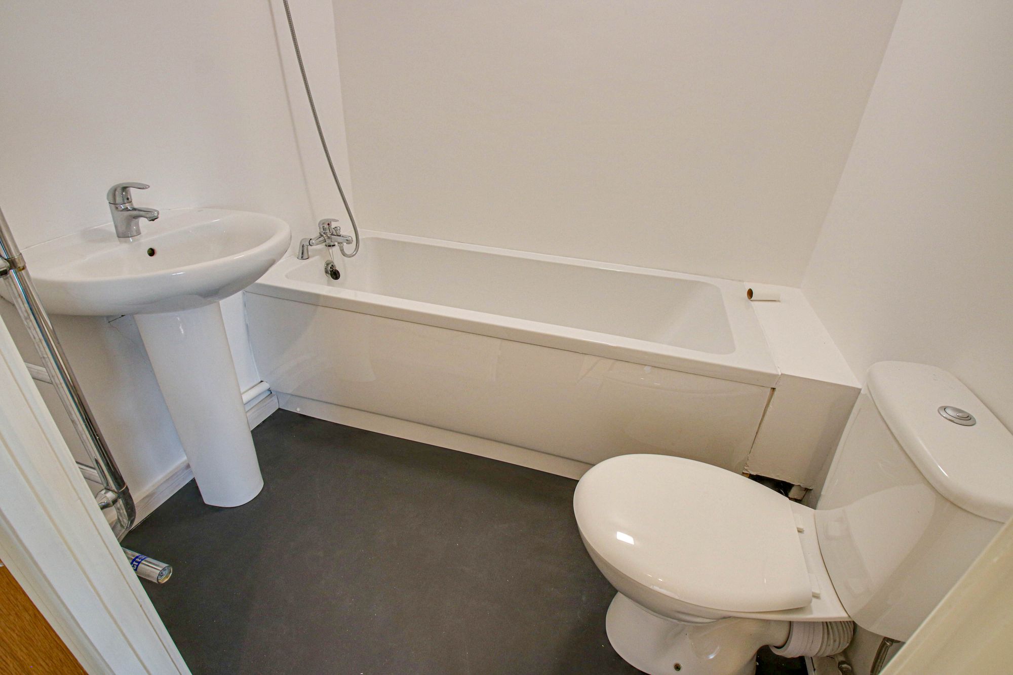 2 bed flat for sale in Apple Blossom Grove, Manchester  - Property Image 8