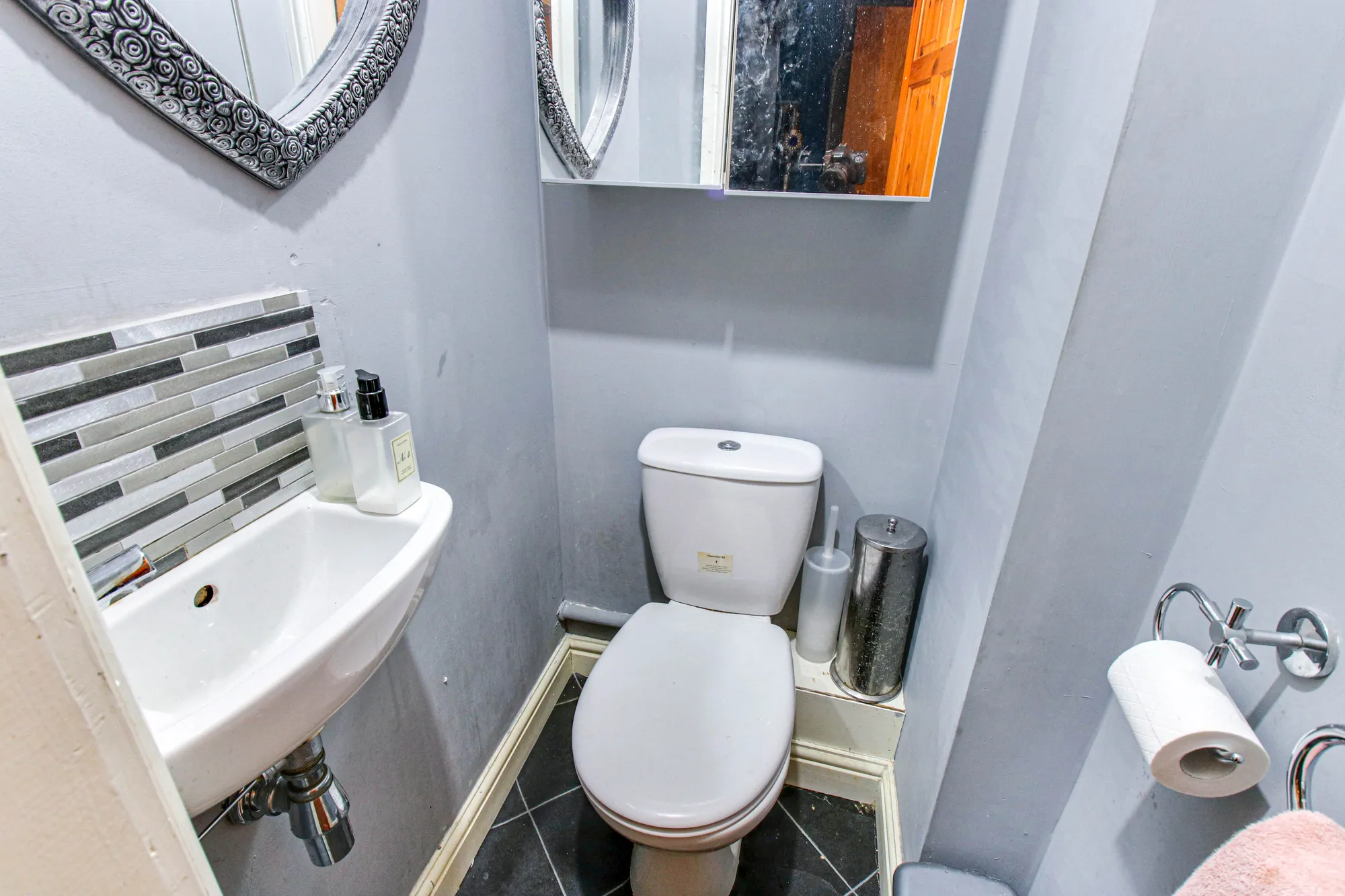 3 bed semi-detached house for sale in Graham Crescent, Manchester  - Property Image 10