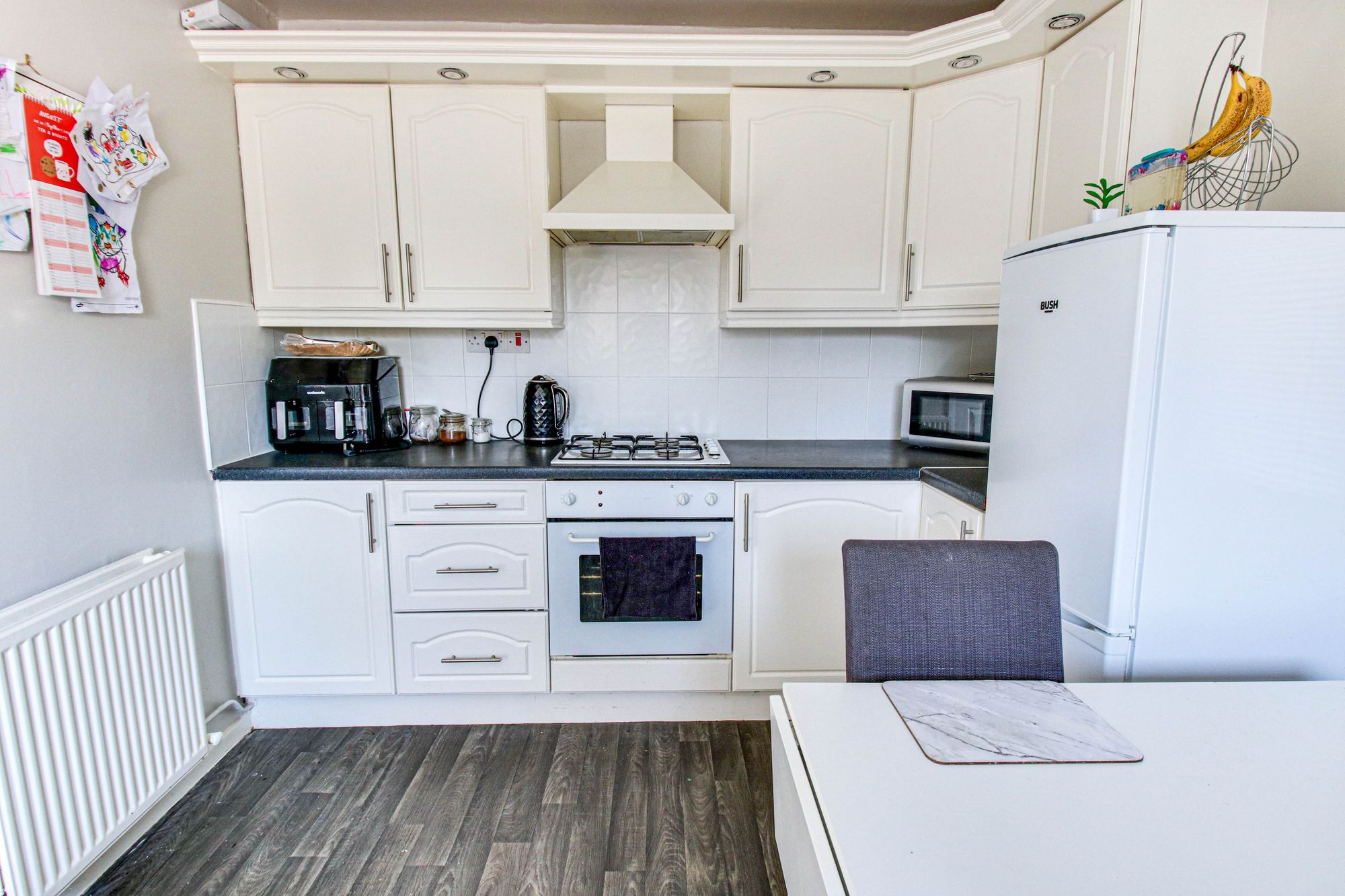 3 bed mid-terraced house for sale in Linnet Drive, Manchester  - Property Image 4