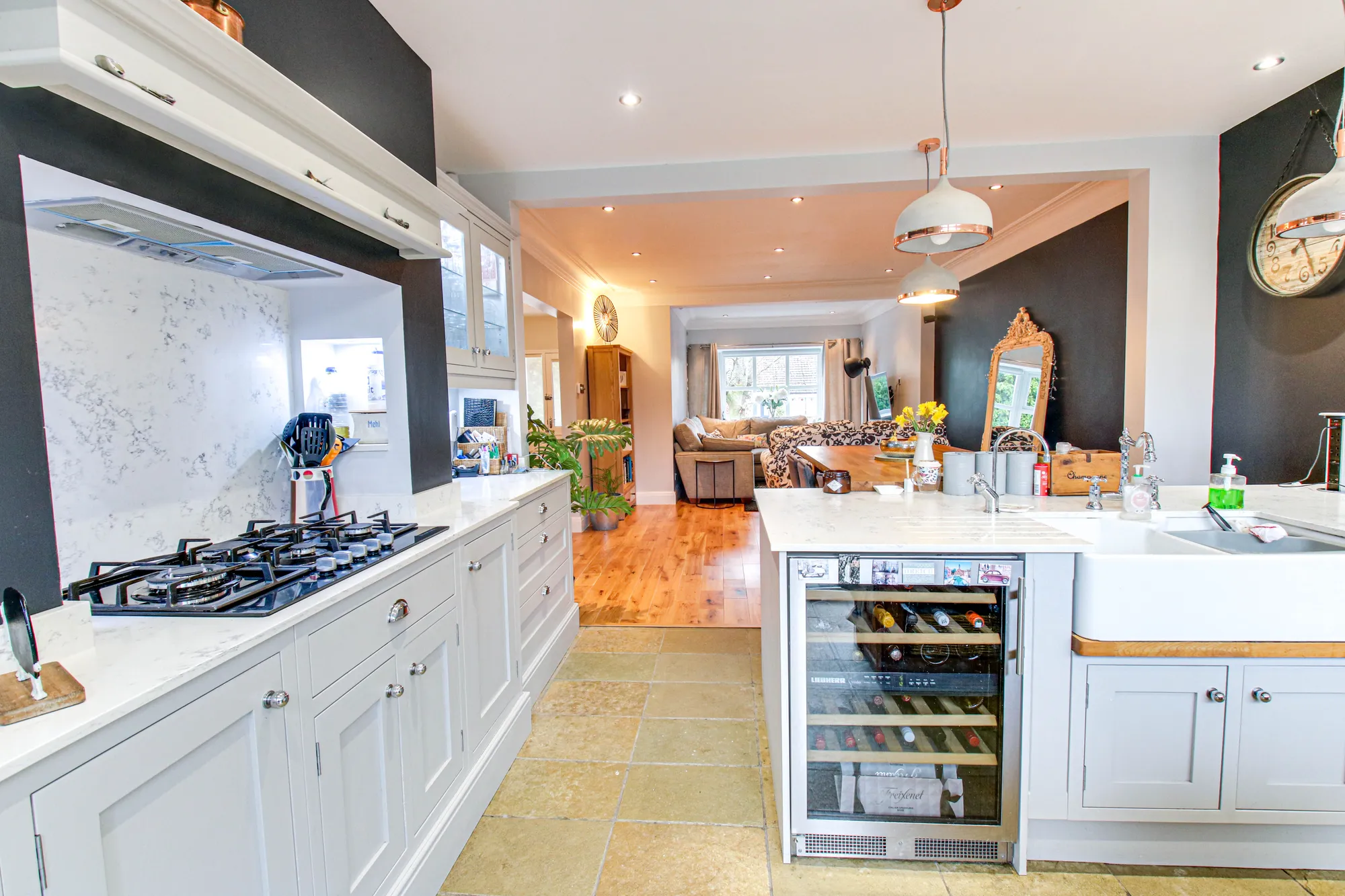 6 bed detached bungalow for sale in Ratcliffe Avenue, Manchester  - Property Image 8