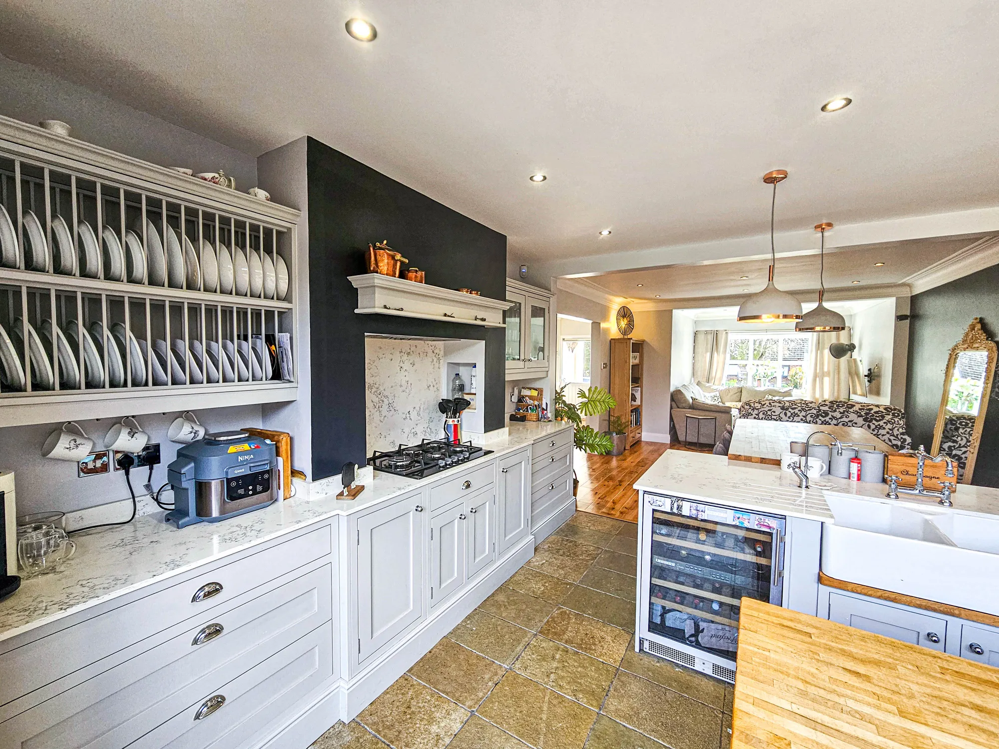 6 bed detached bungalow for sale in Ratcliffe Avenue, Manchester  - Property Image 23