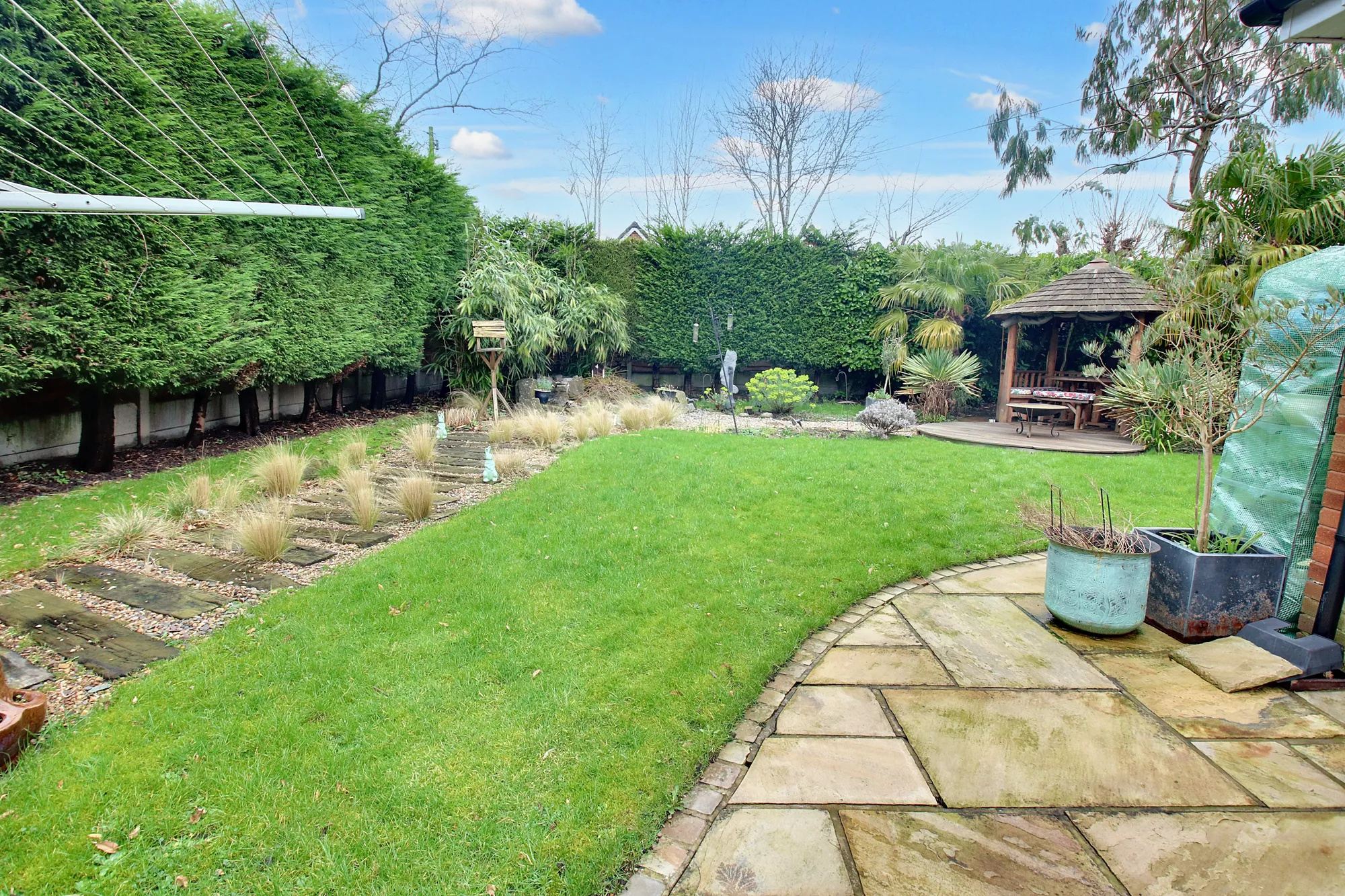 6 bed detached bungalow for sale in Ratcliffe Avenue, Manchester  - Property Image 53