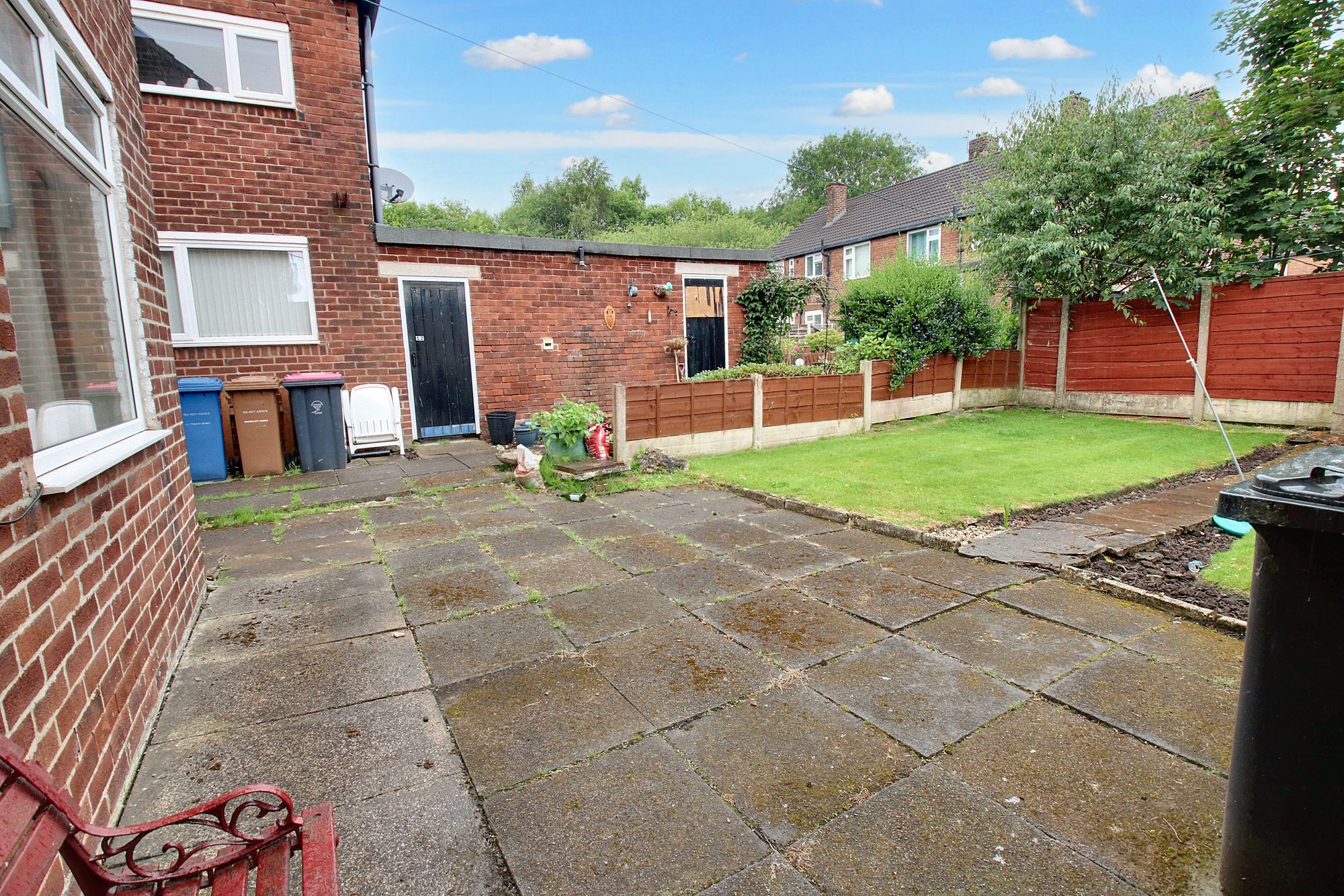 3 bed end of terrace house for sale in Durham Grove, Manchester  - Property Image 11