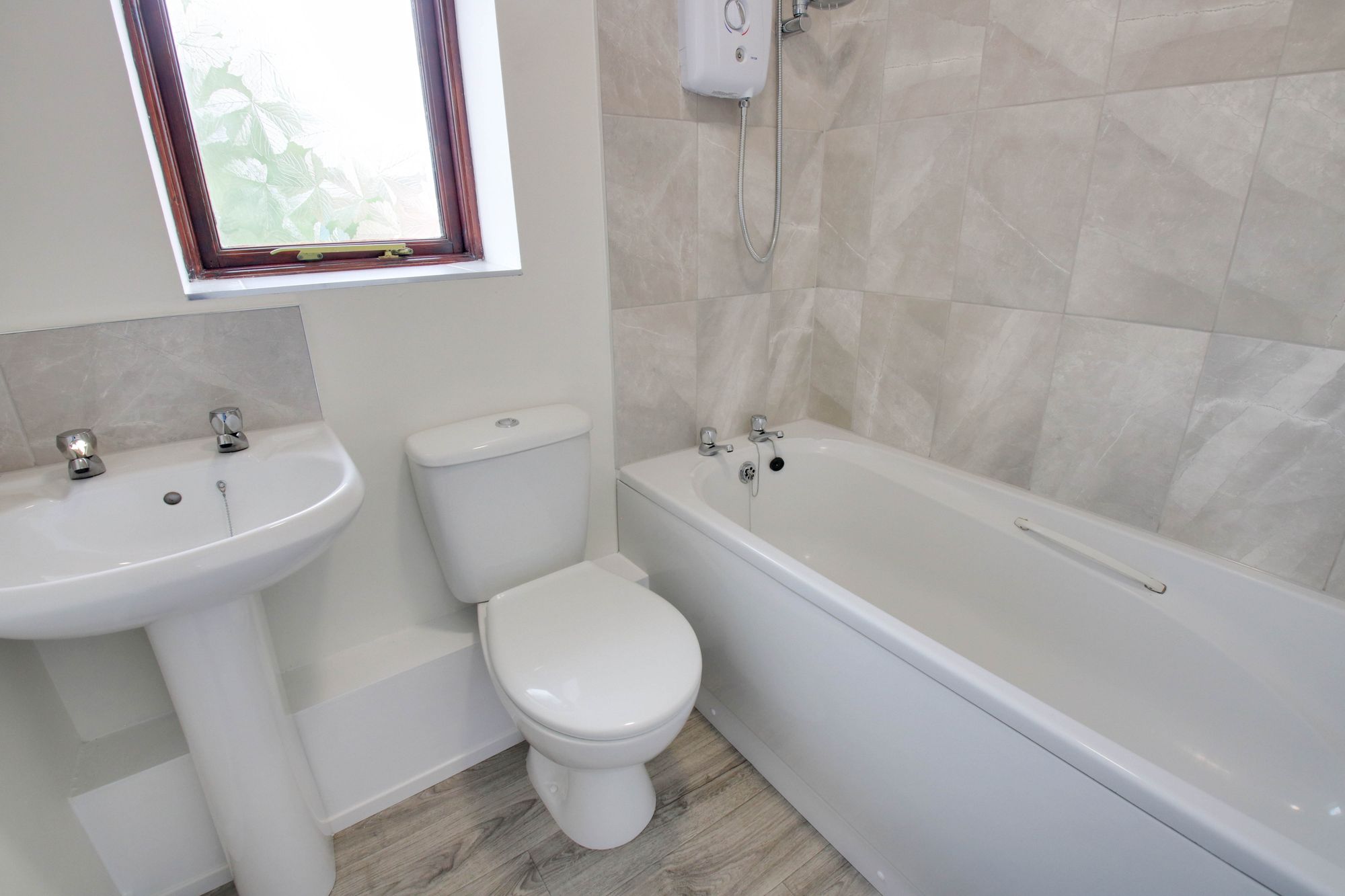 2 bed terraced house to rent in Magenta Avenue, Irlam, M44 9