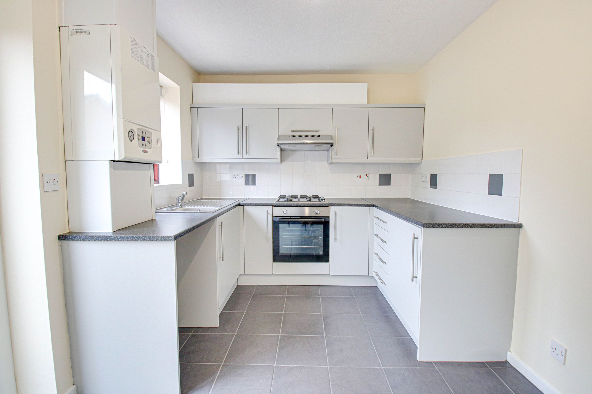 2 bed terraced house to rent in Magenta Avenue, Irlam, M44  - Property Image 4