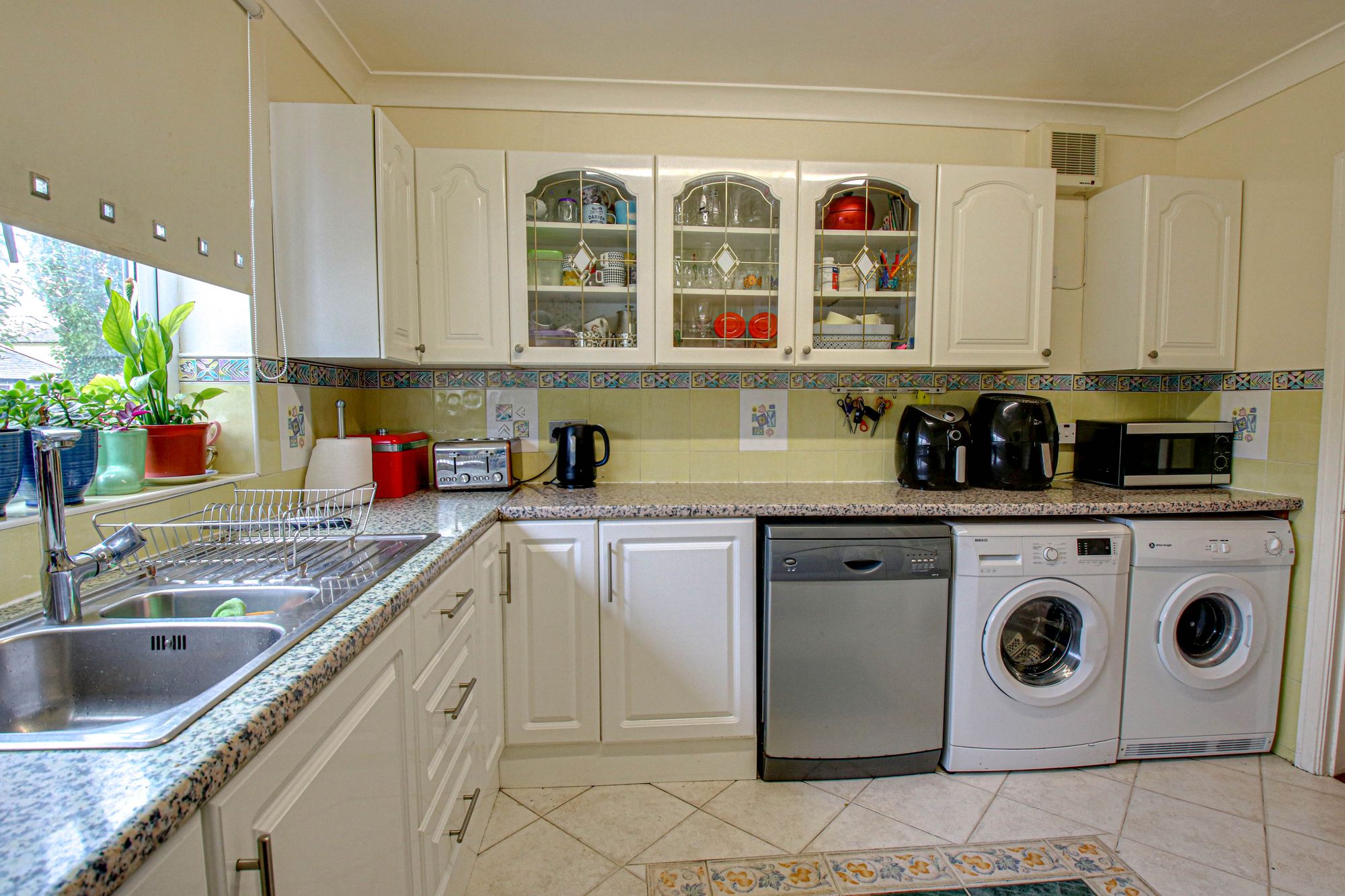 3 bed semi-detached house for sale in Victory Road, Manchester  - Property Image 8