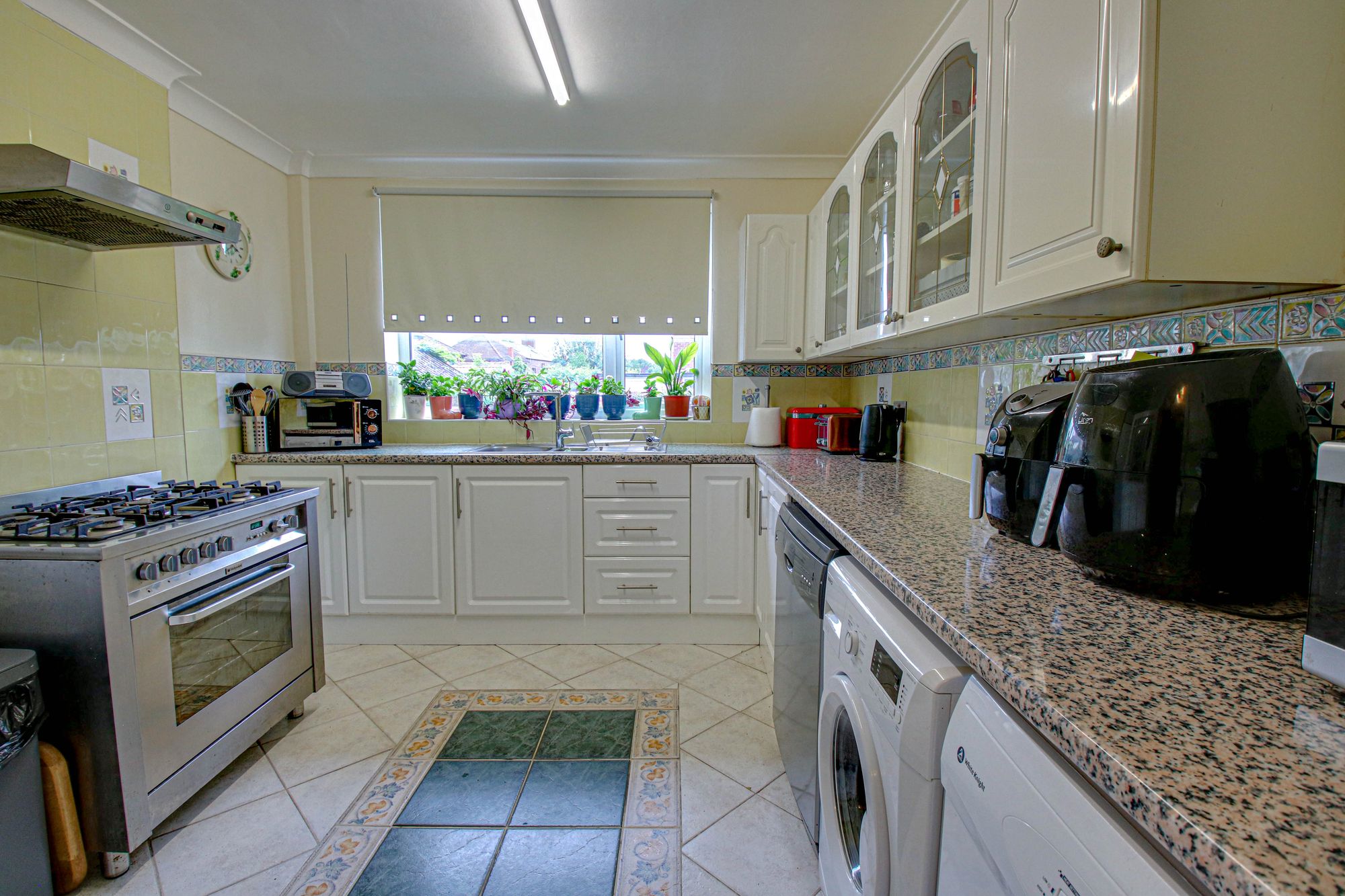 3 bed semi-detached house for sale in Victory Road, Manchester  - Property Image 7