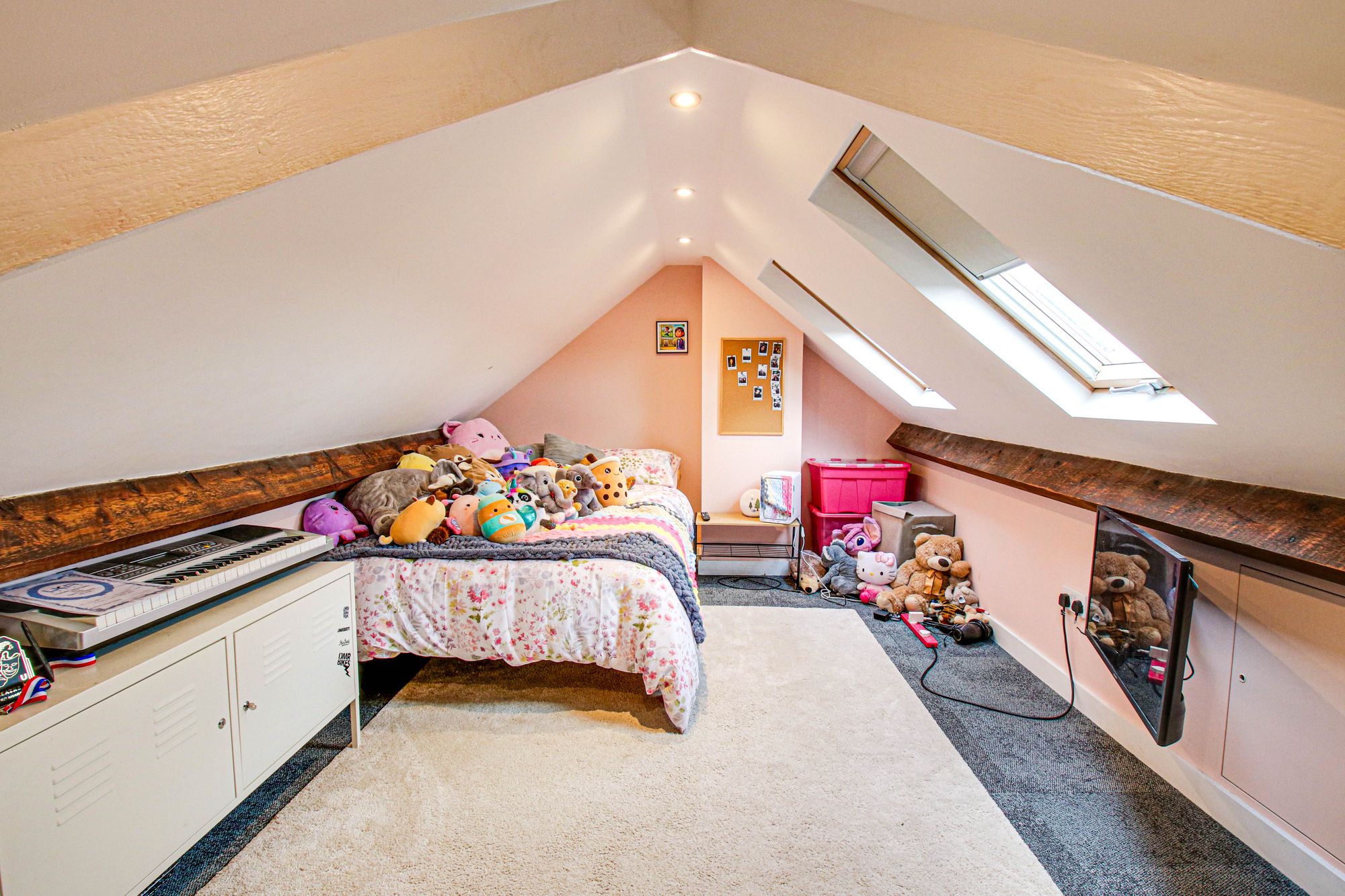 4 bed semi-detached house for sale in Rose Avenue, Irlam, M44 19