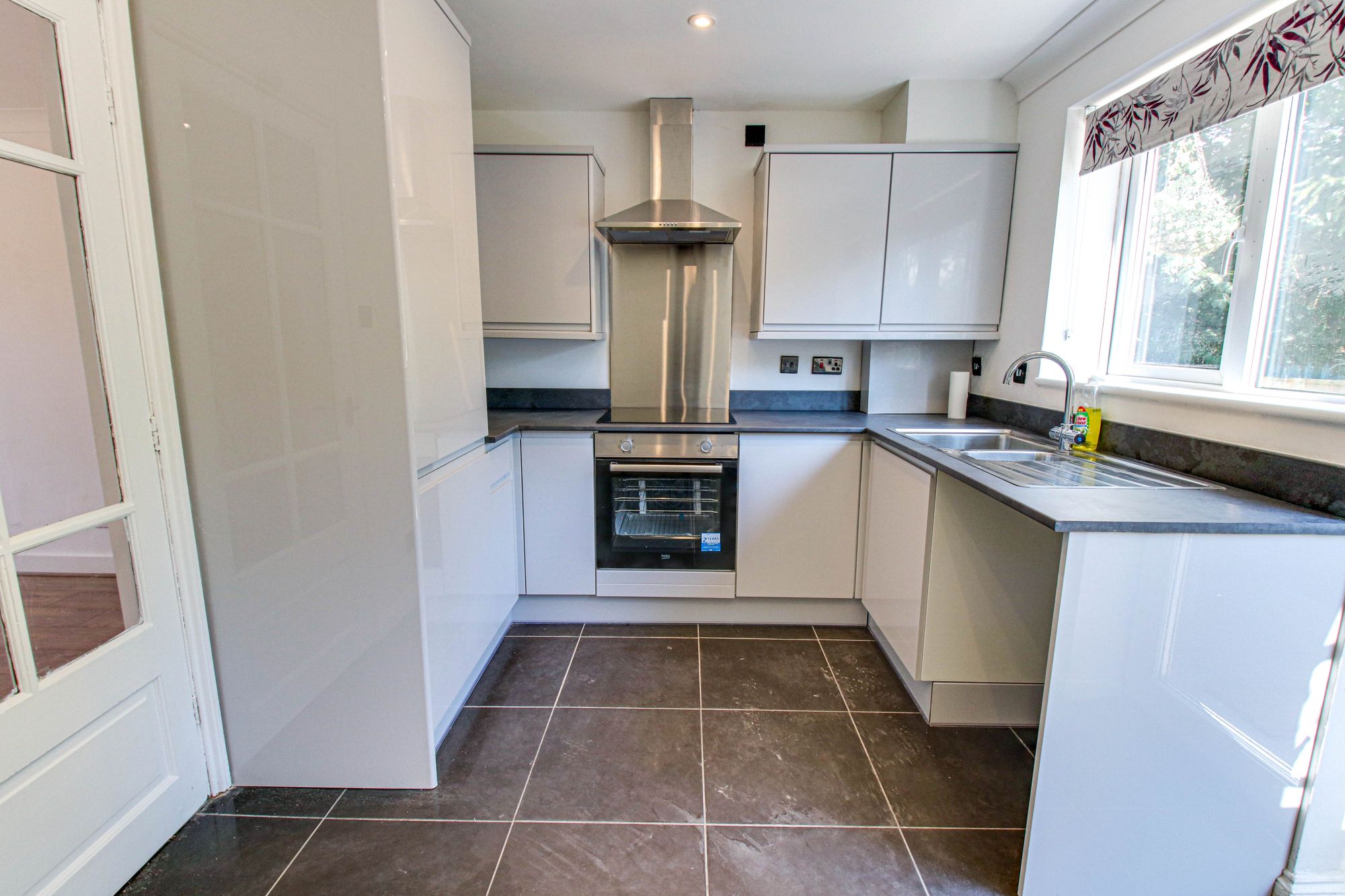 2 bed end of terrace house for sale in Pasturegreen Way, Manchester  - Property Image 4