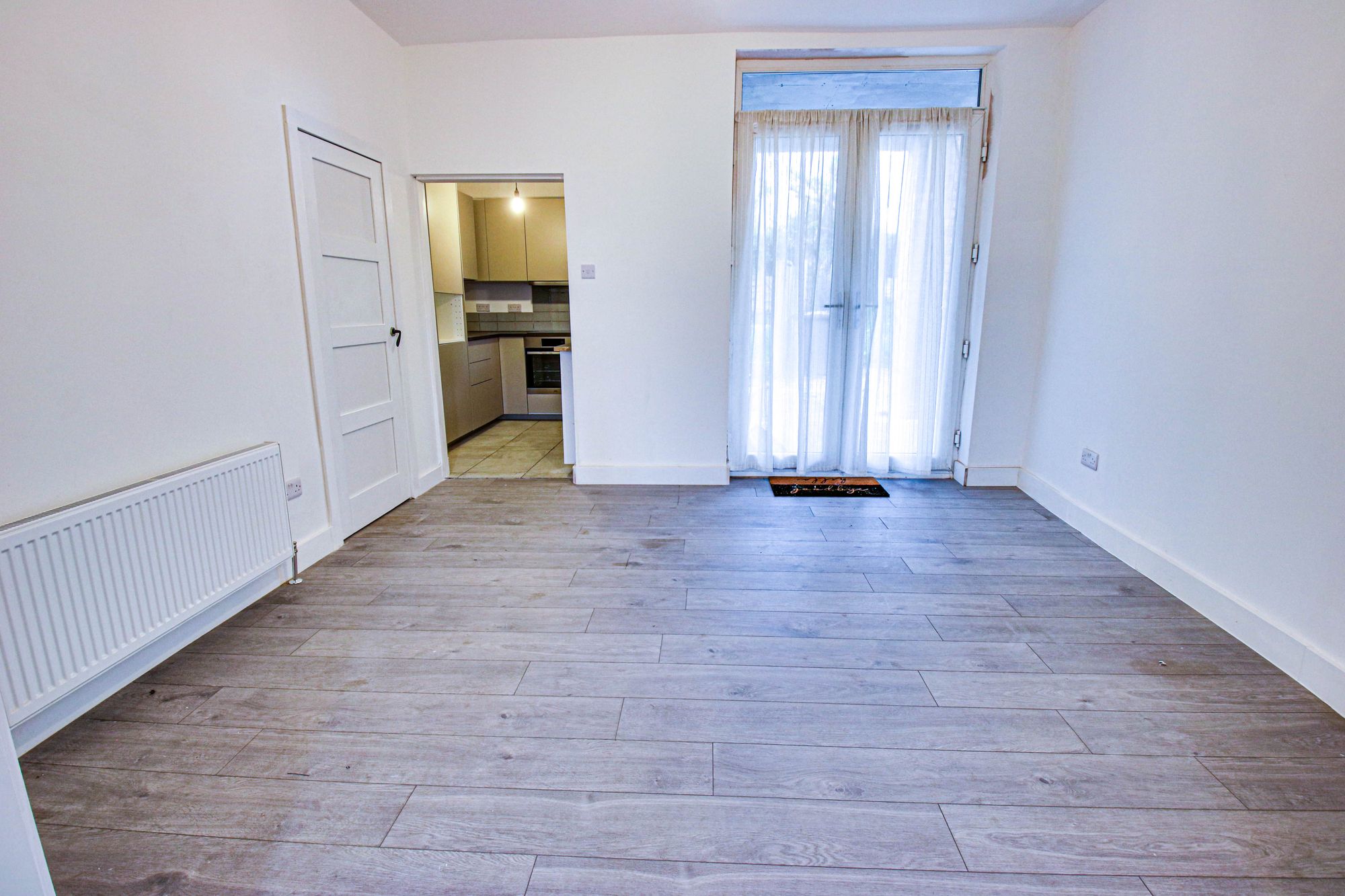 3 bed terraced house for sale in Liverpool Road, Manchester  - Property Image 3