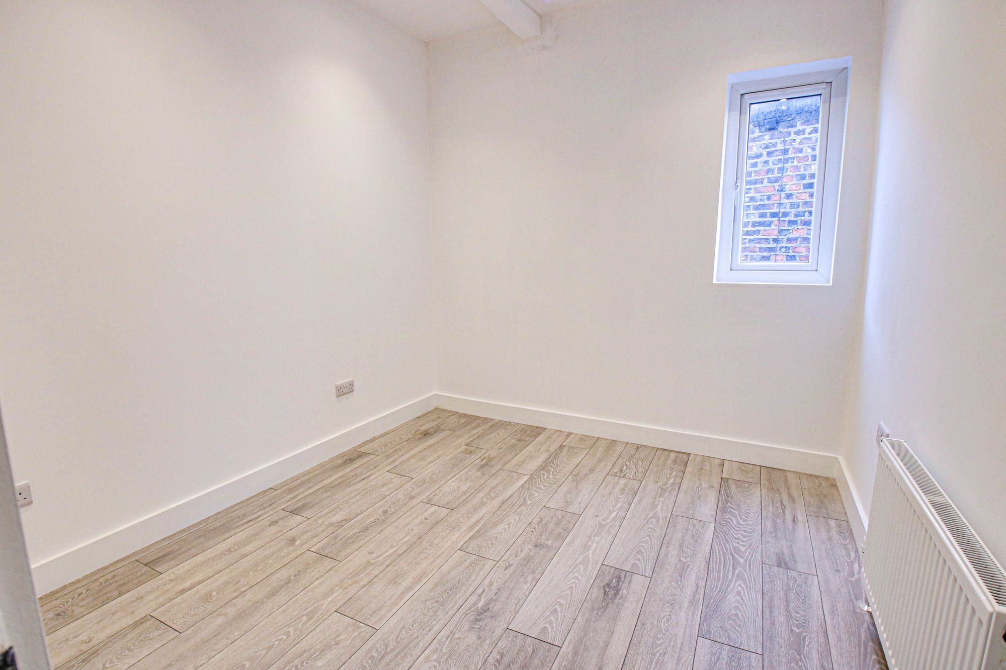 3 bed terraced house for sale in Liverpool Road, Manchester  - Property Image 8