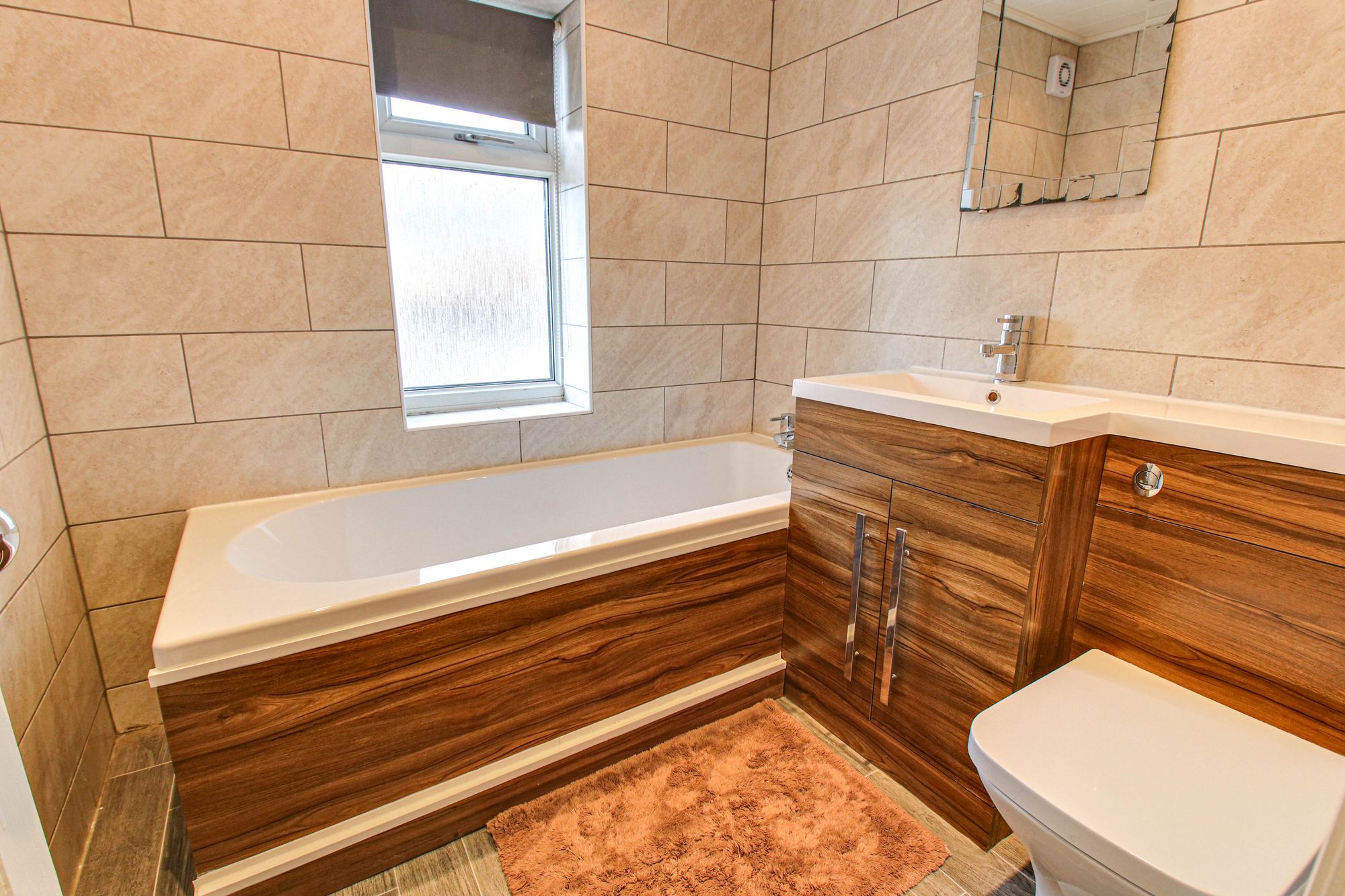 3 bed semi-detached house for sale in Fiddlers Lane, Manchester  - Property Image 15