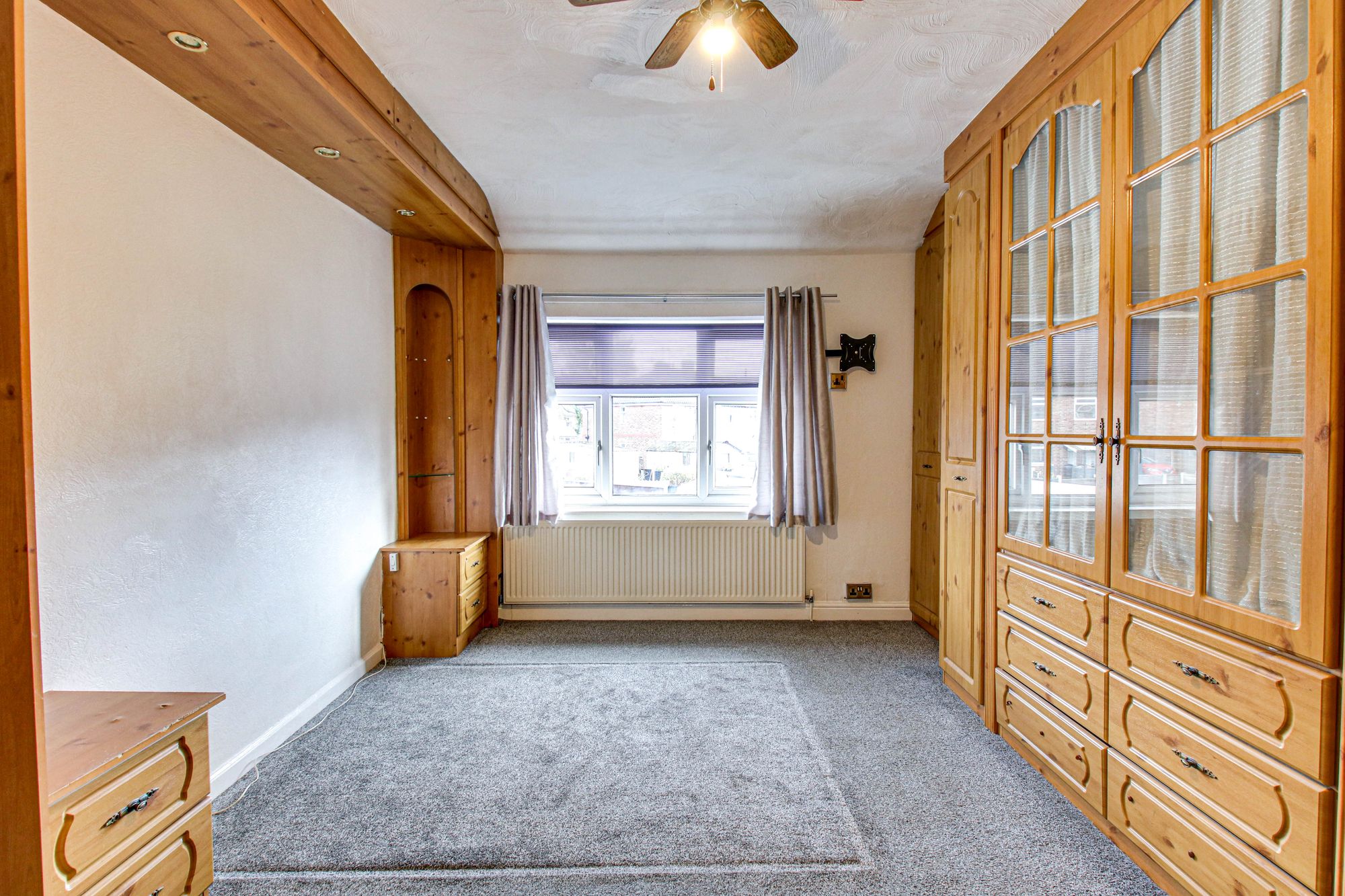 3 bed semi-detached house for sale in Fiddlers Lane, Manchester  - Property Image 8