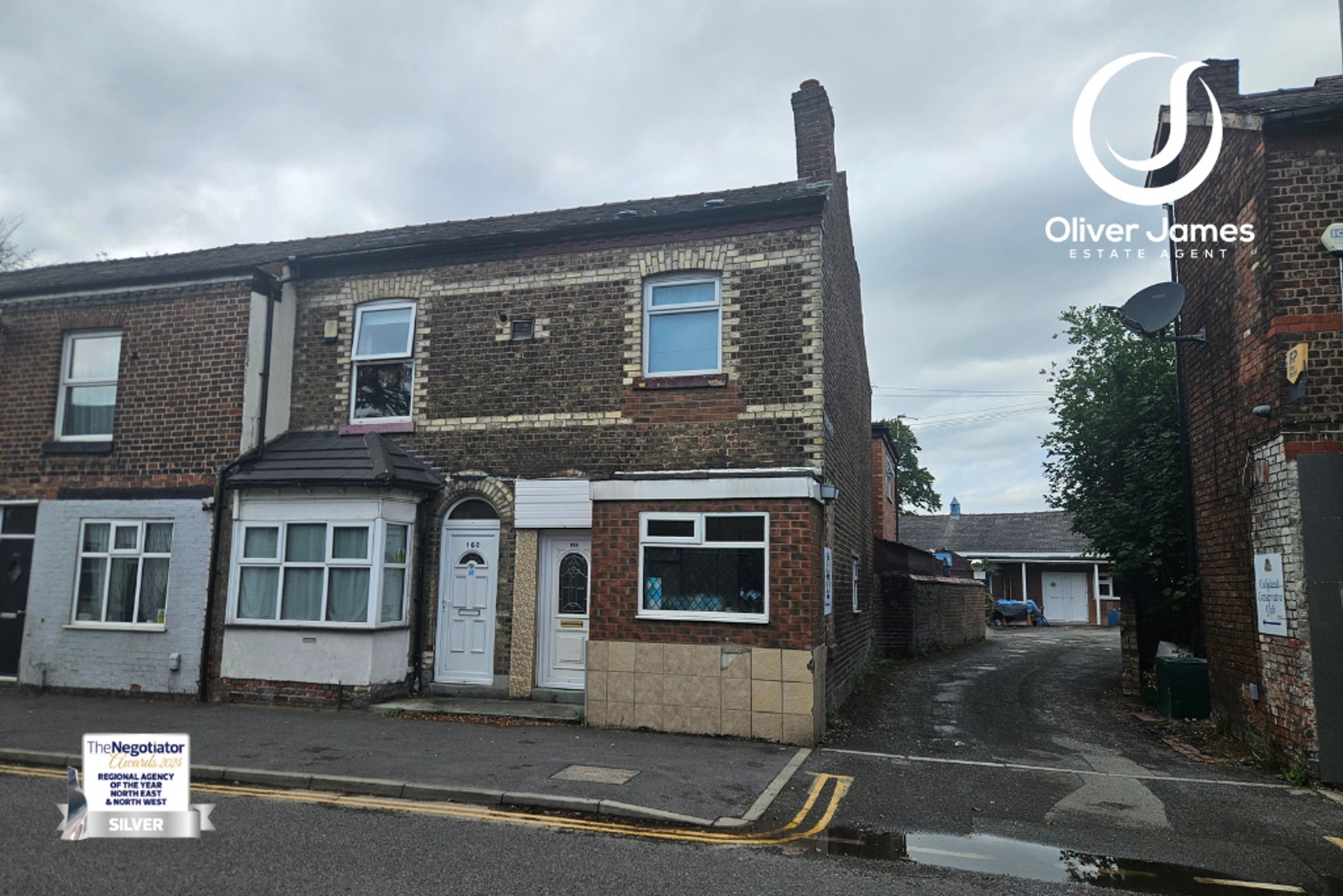 3 bed end of terrace house for sale in Liverpool Road, Cadishead, M44  - Property Image 1