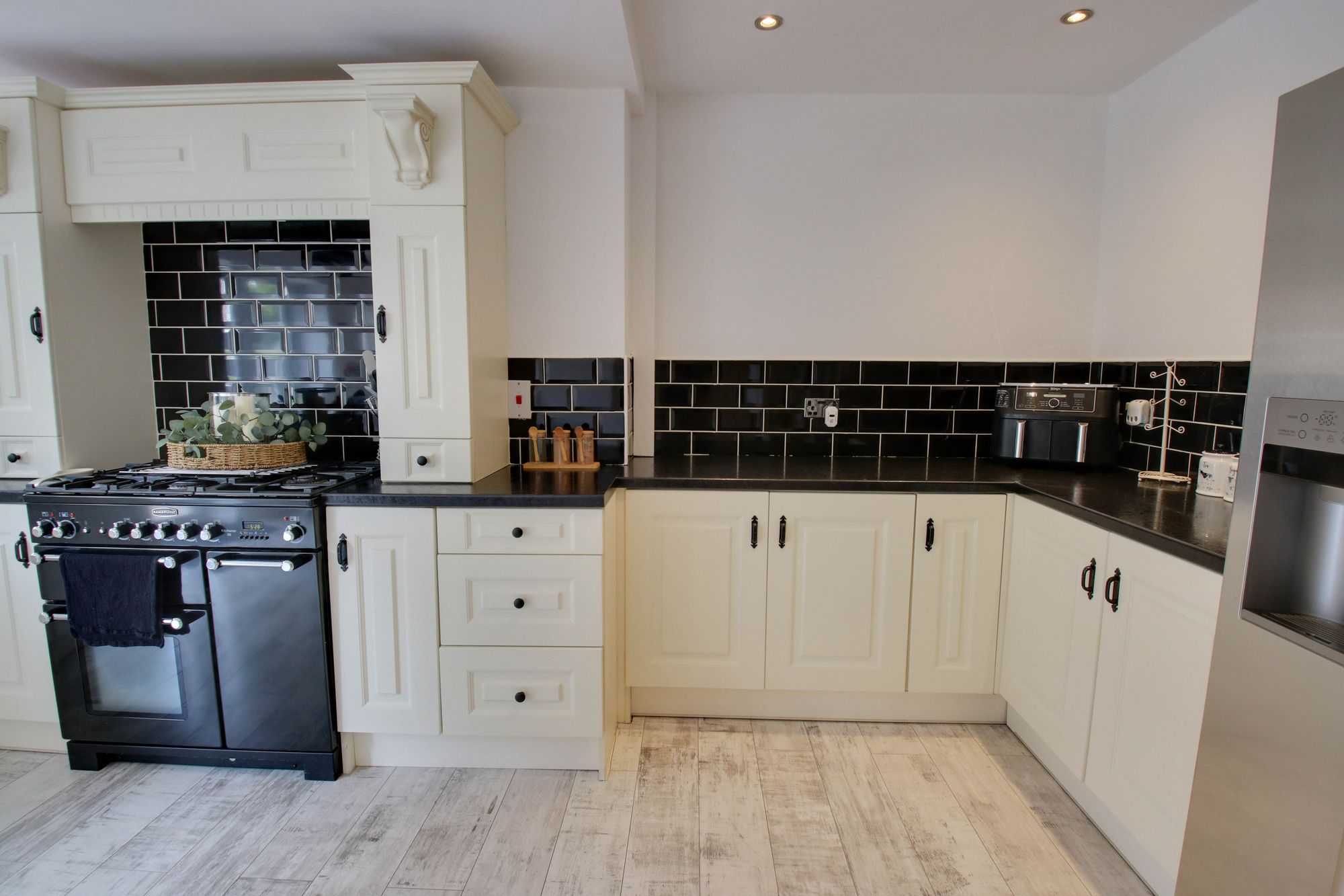 3 bed semi-detached house for sale in Lime Close, Rixton, WA3  - Property Image 7