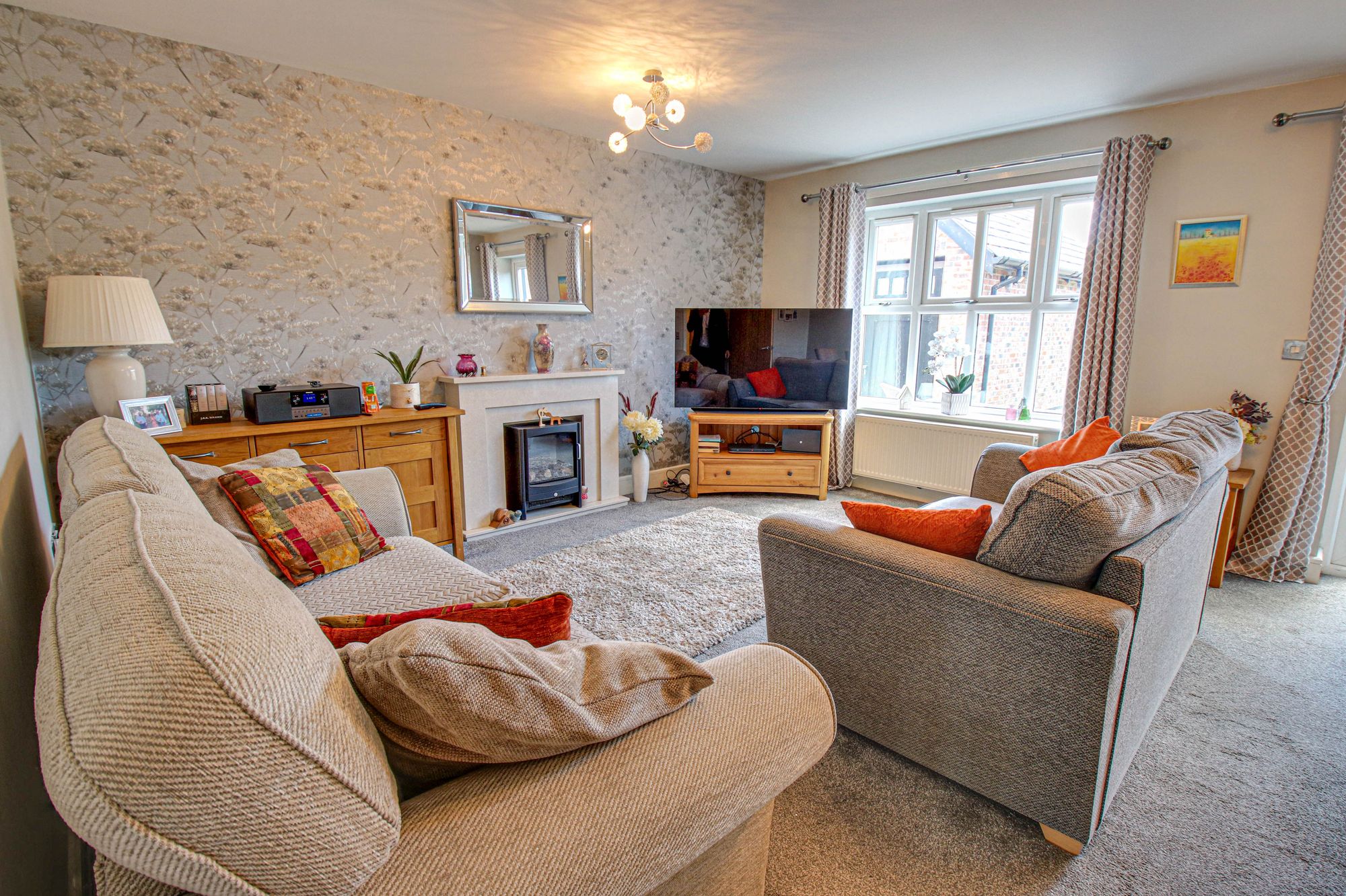5 bed semi-detached house for sale in Manchester Road, Warrington  - Property Image 2