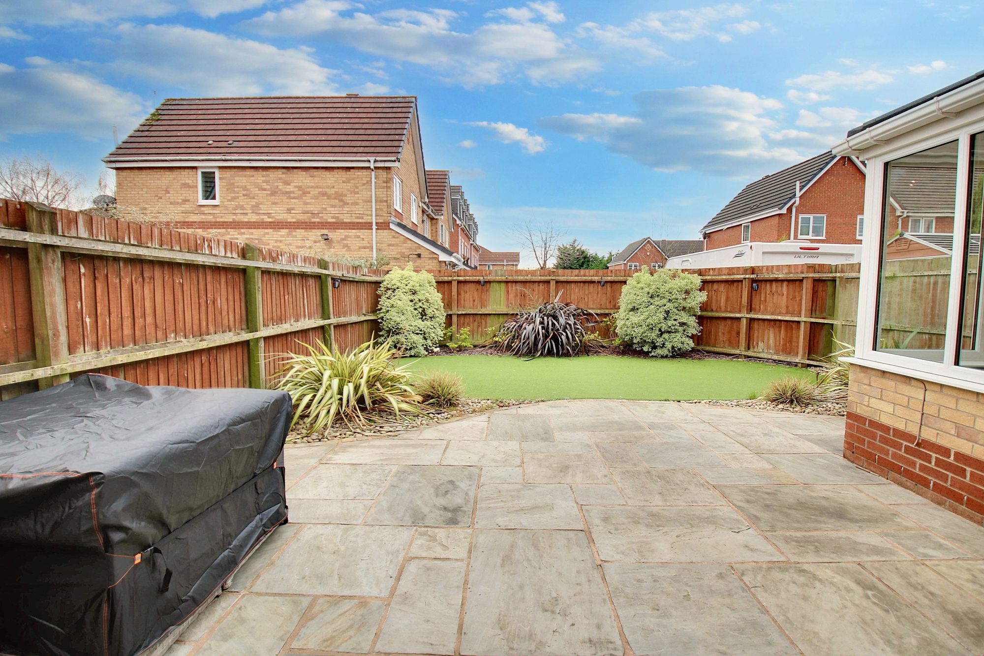 3 bed end of terrace house for sale in Stickens Lock Lane, Manchester  - Property Image 19