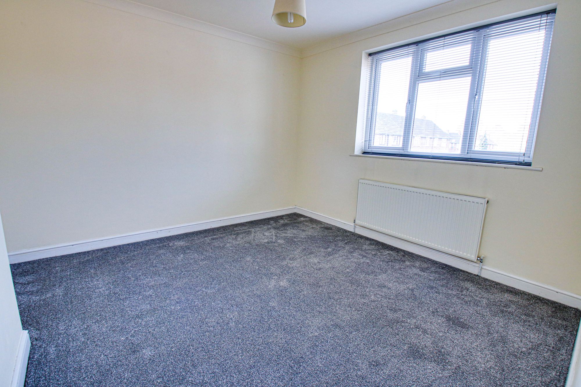 3 bed terraced house to rent in Flint Grove, Cadishead, M44 8