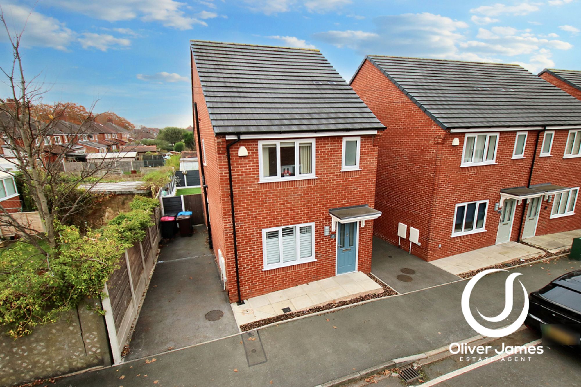 3 bed detached house for sale in Osprey Drive, Manchester  - Property Image 1