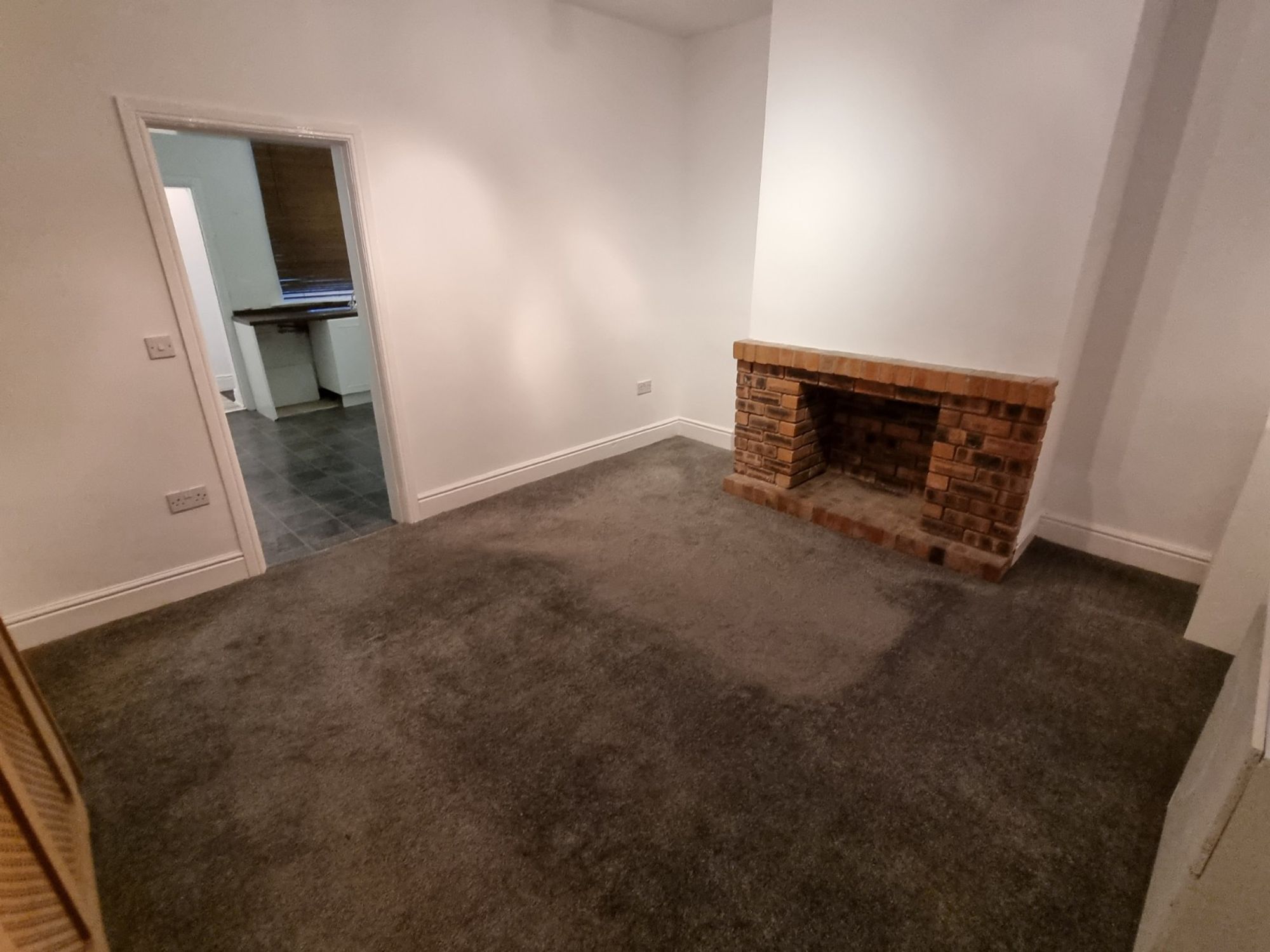 2 bed terraced house to rent in Dean Road, Cadishead, M44 3