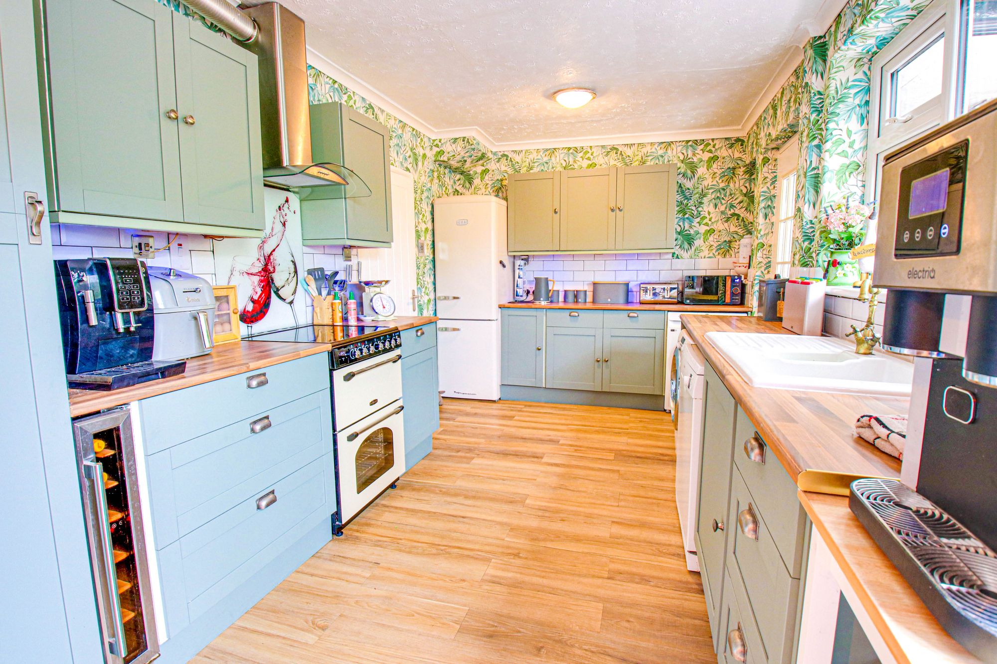 3 bed house for sale in Durham Grove, Manchester  - Property Image 4