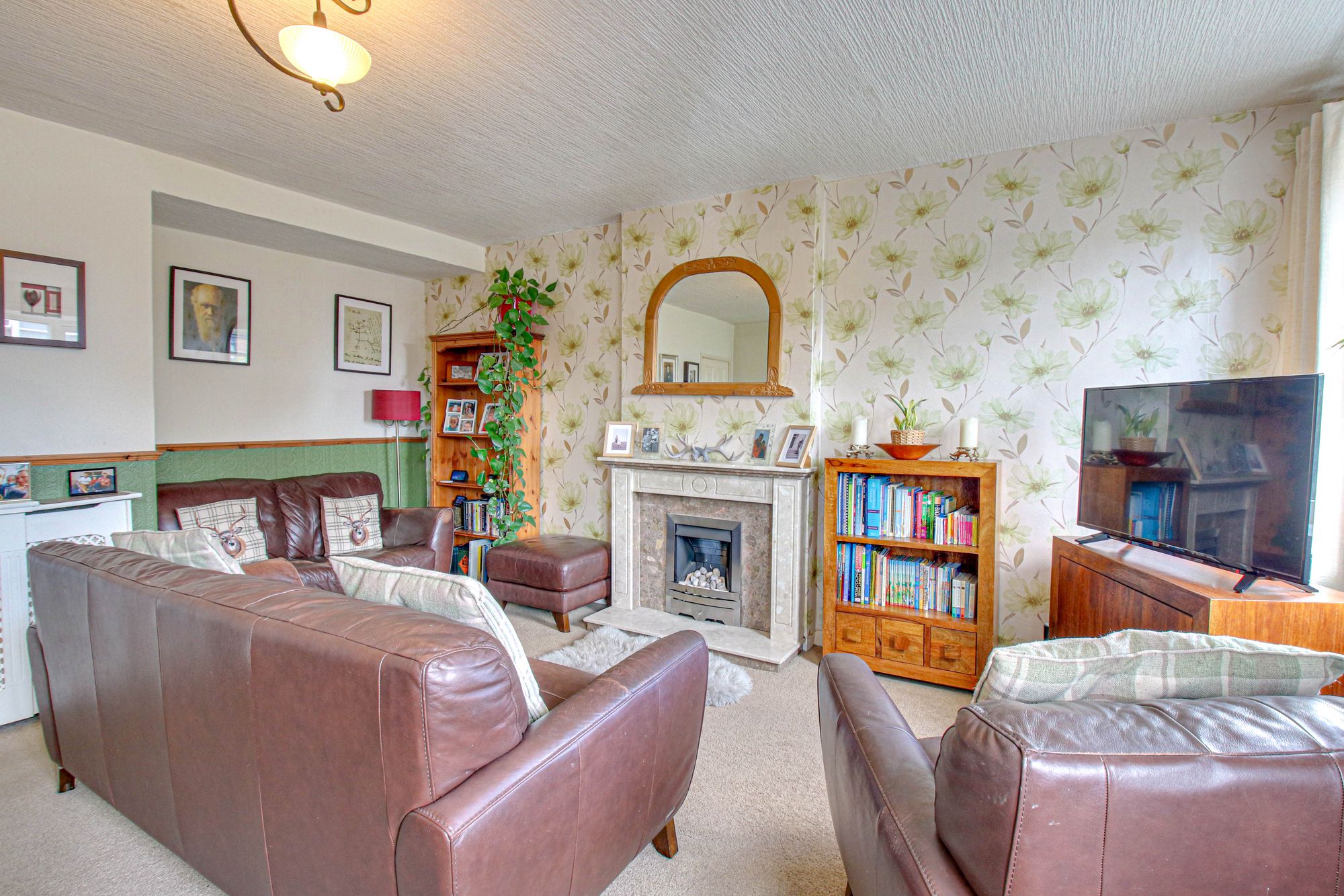 3 bed semi-detached house for sale in Highbury Avenue, Manchester  - Property Image 2