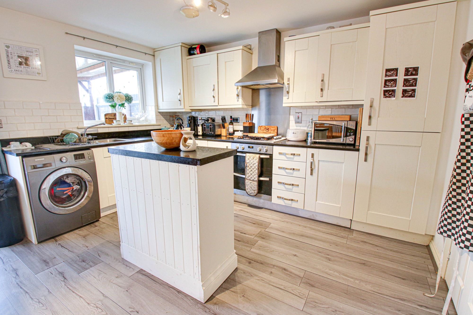 4 bed mid-terraced house for sale in Roseway Avenue, Cadishead, M44 7