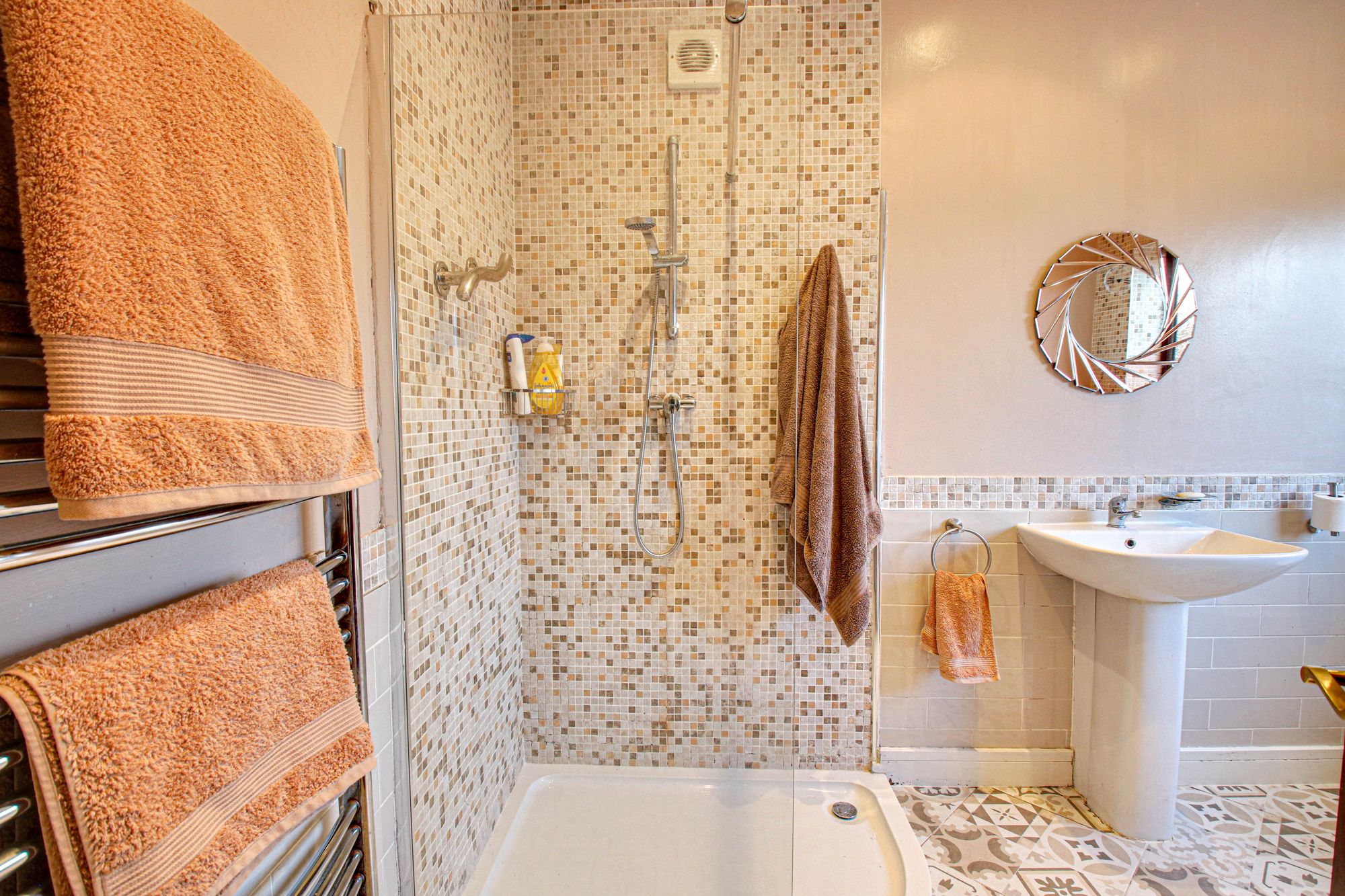 2 bed detached bungalow for sale in Allotment Road, Cadishead, M44  - Property Image 12