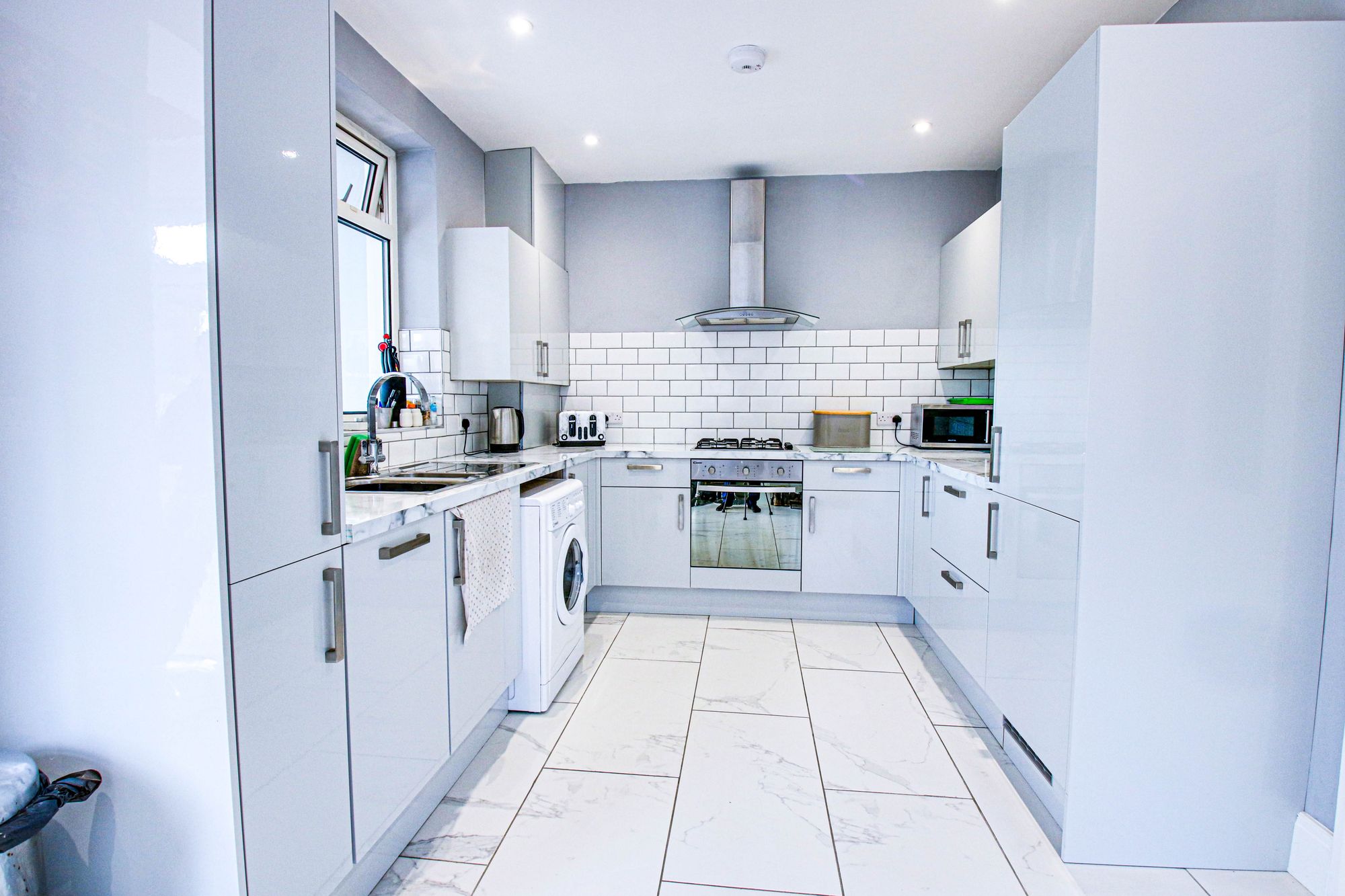 3 bed semi-detached house for sale in Lancaster Road, Manchester  - Property Image 4