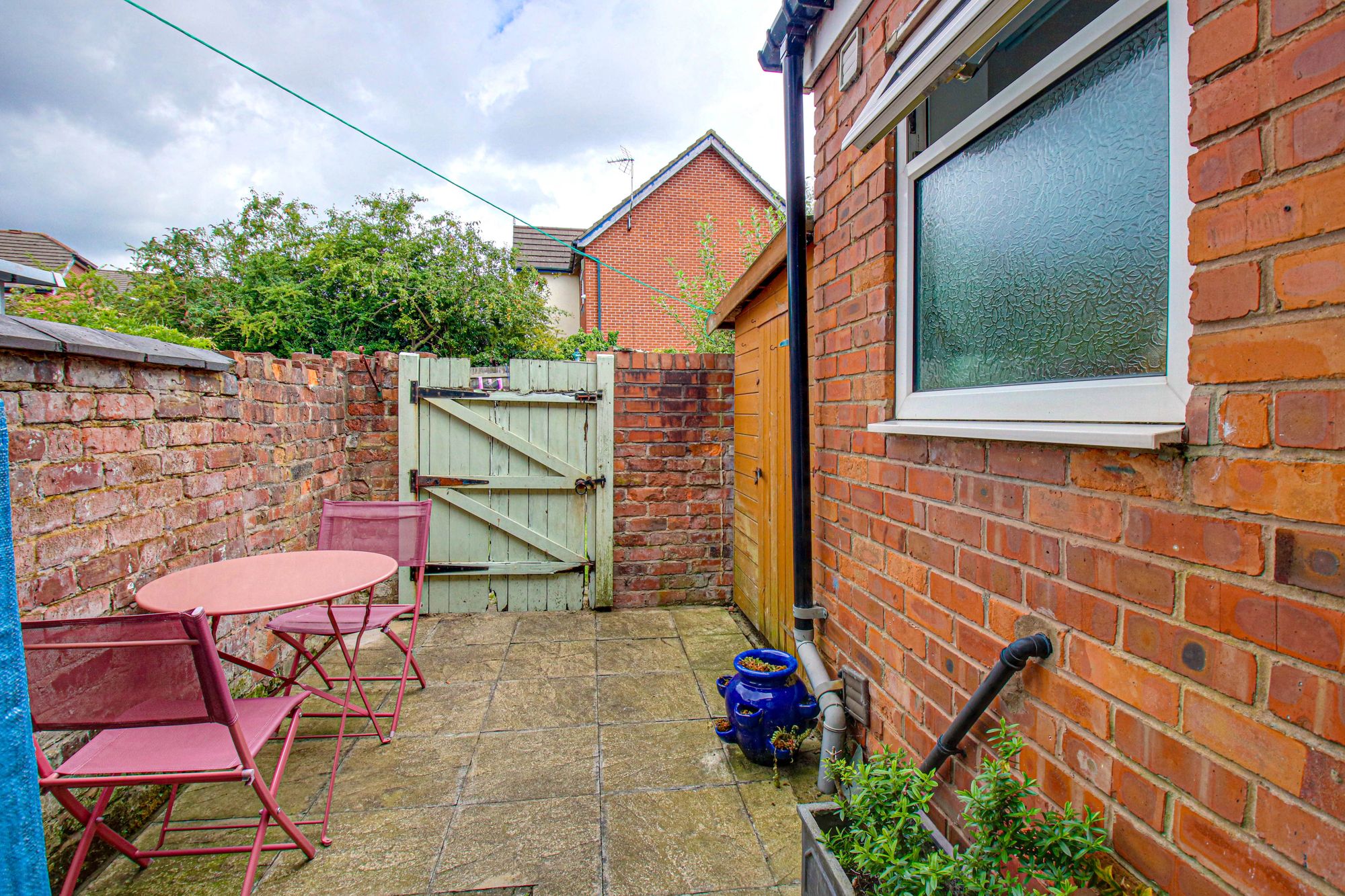 2 bed terraced house for sale in Dean Road, Cadishead, M44 20