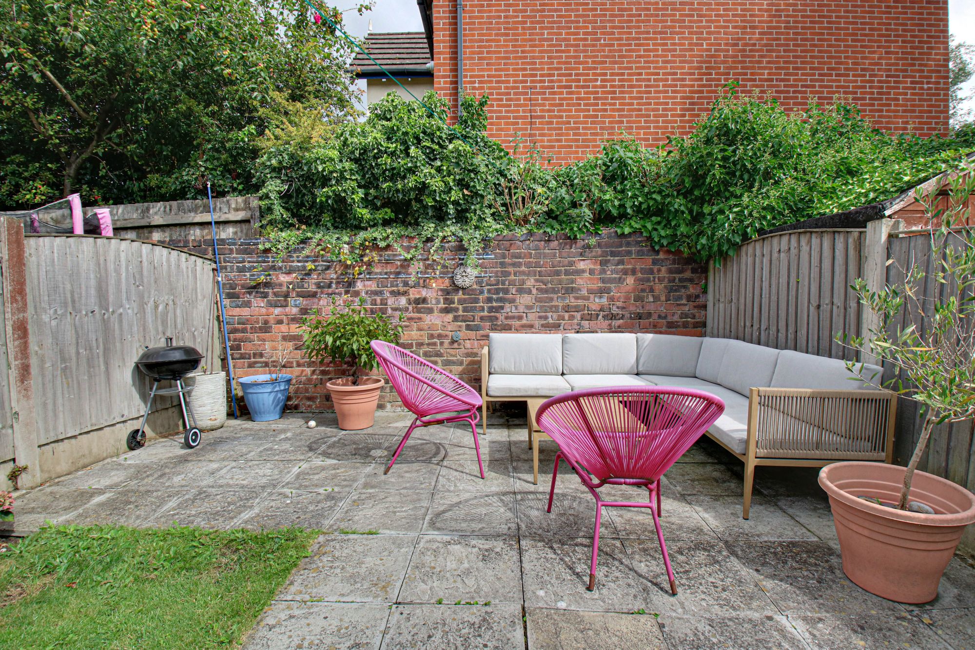 2 bed terraced house for sale in Dean Road, Cadishead, M44 18