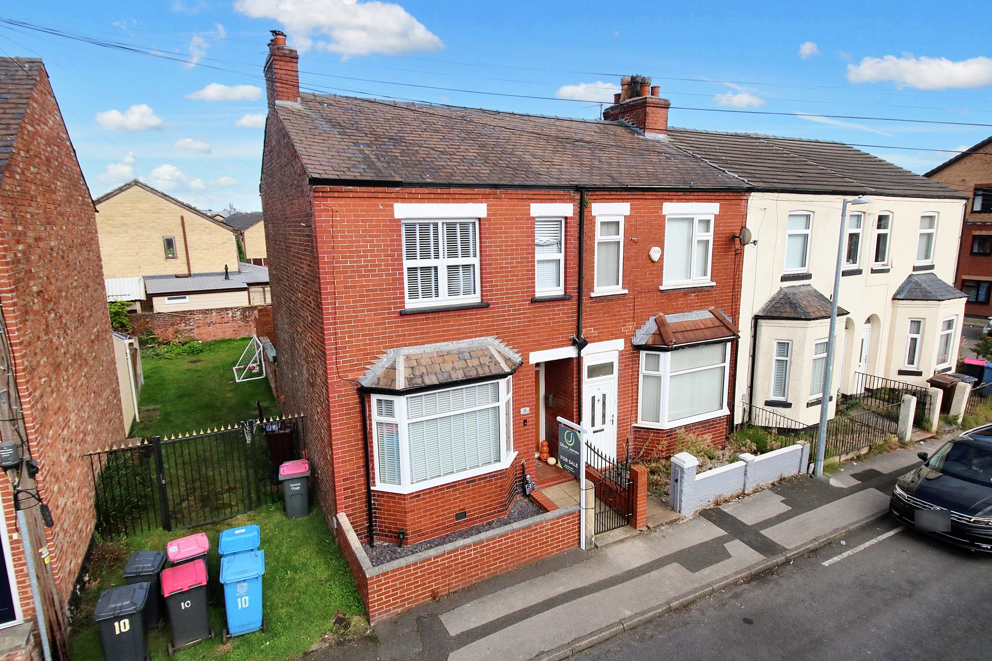 3 bed end of terrace house for sale in Dean Road, Manchester  - Property Image 1