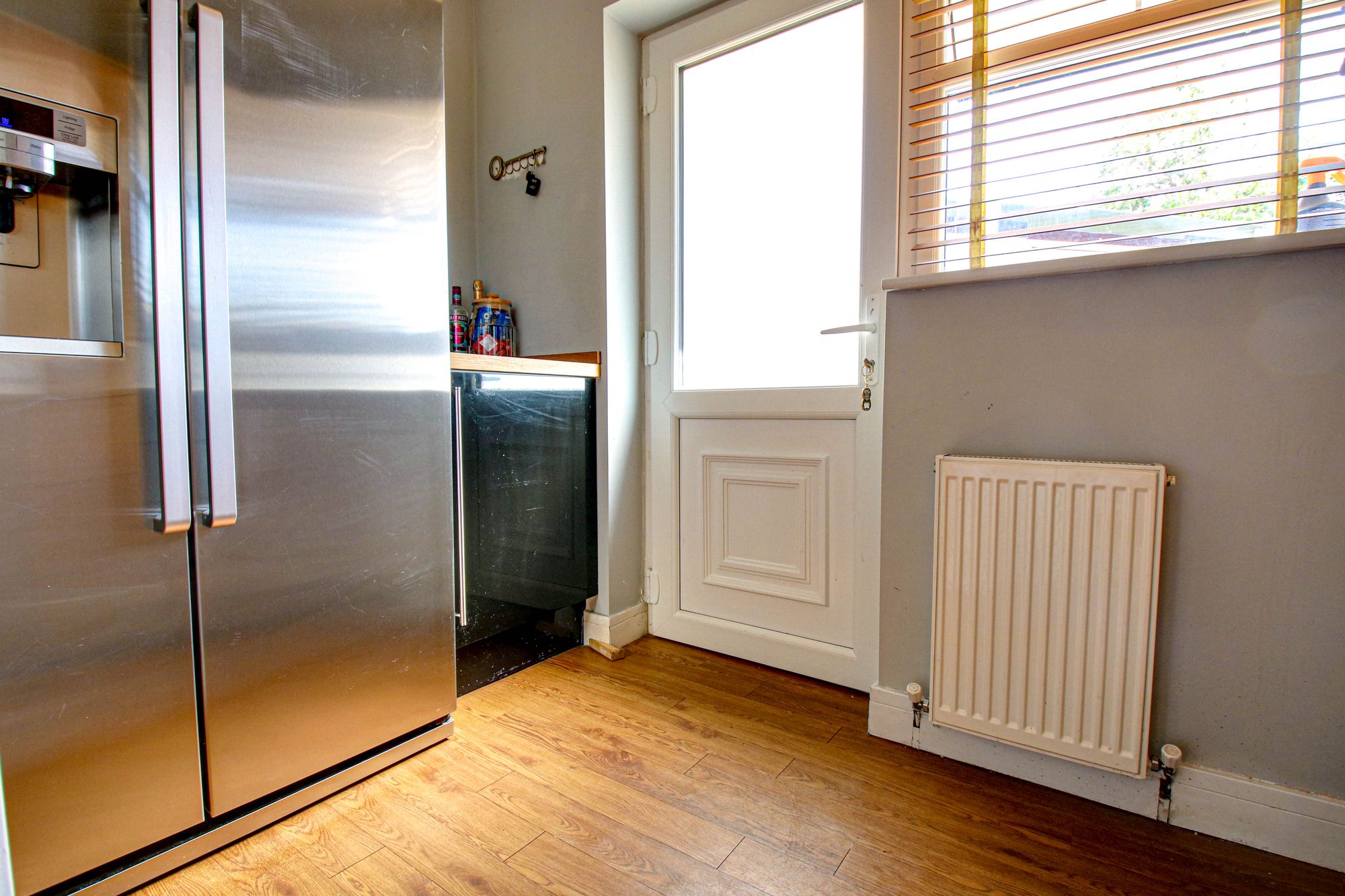 3 bed semi-detached house for sale in Greenside Drive, Manchester  - Property Image 11