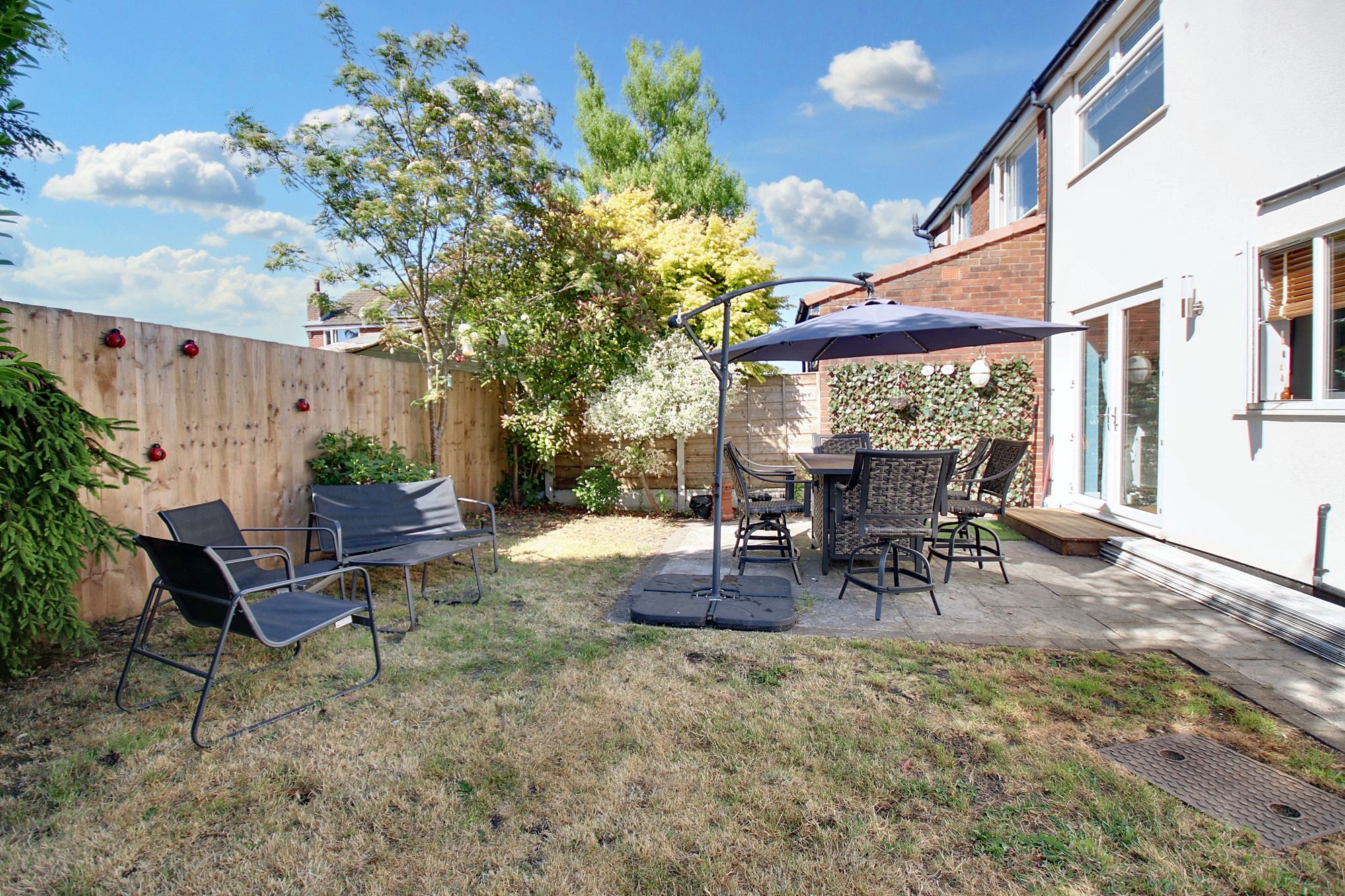 3 bed semi-detached house for sale in Greenside Drive, Manchester  - Property Image 27