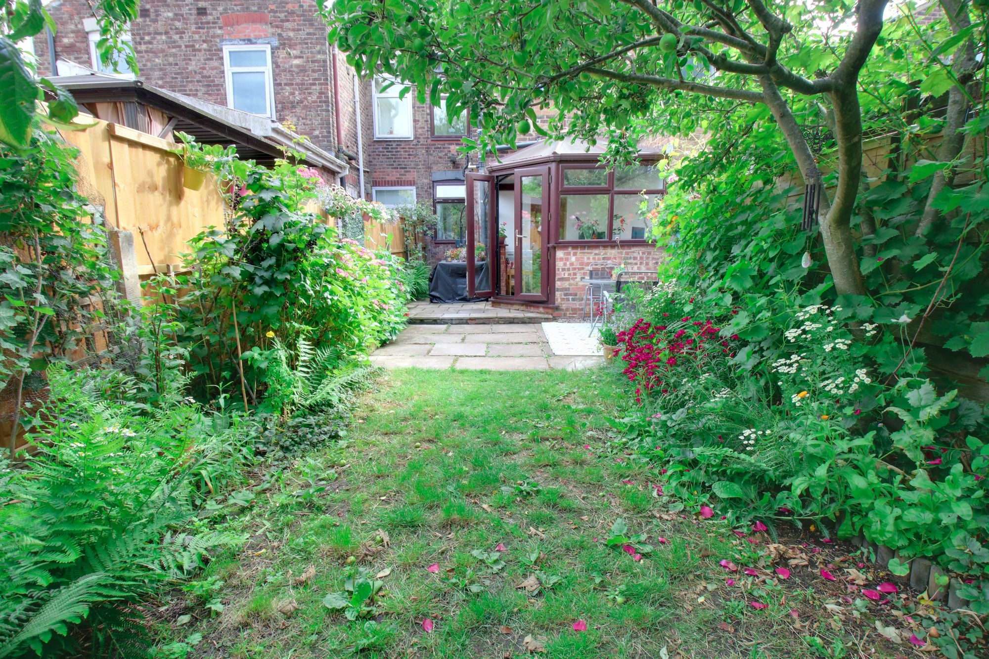 2 bed terraced house for sale in Atherton Lane, Cadishead, M44 20