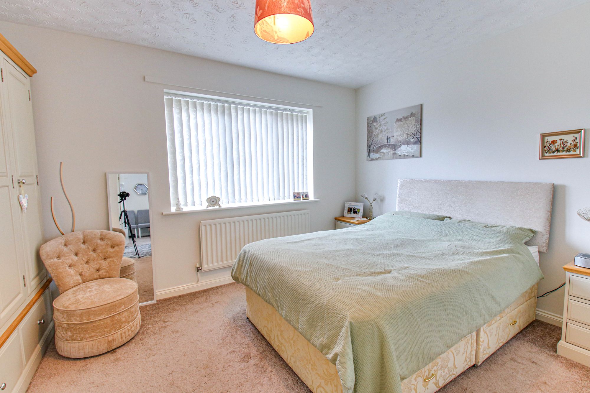 2 bed mid-terraced house for sale in Pipers Court, Manchester  - Property Image 7